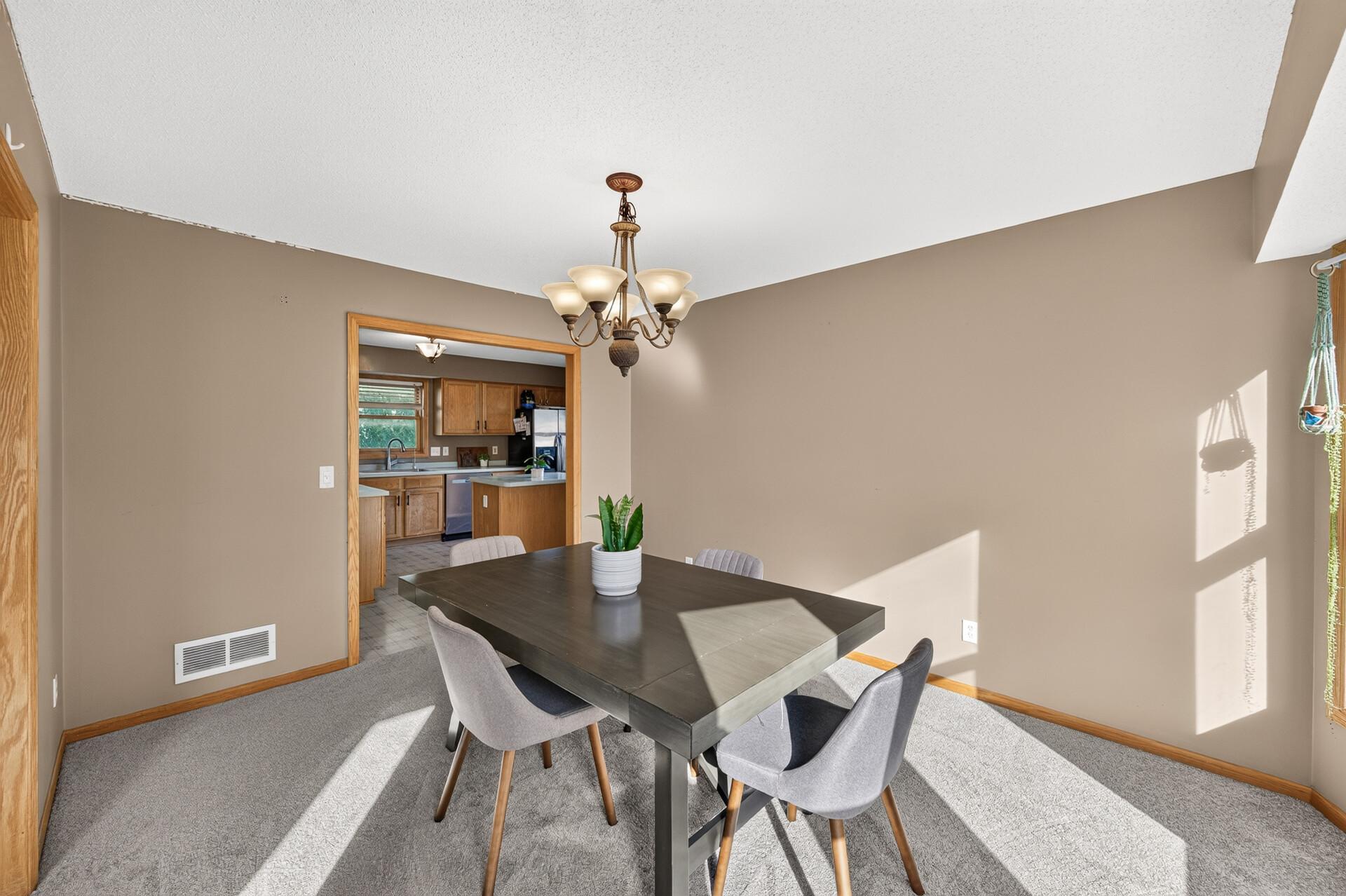 View of Residential at 3014 Sheridan Avenue, Minneapolis MN 55411, Minneapolis (7 of 29) - Mike Wilen | Minnesota Team Real Estate