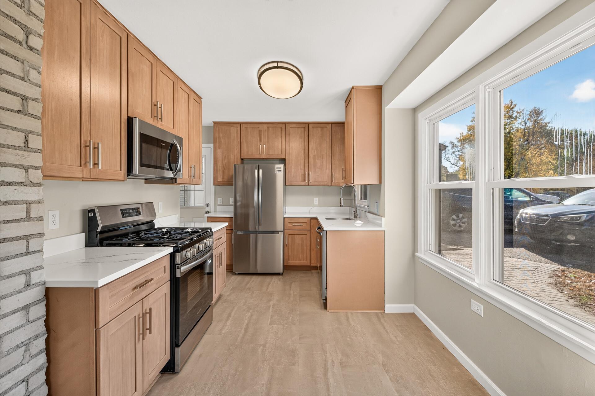 View of Residential at 4737 Dominick Drive, Minnetonka MN 55343, Minnetonka (6 of 26) - Mike Wilen | Minnesota Team Real Estate