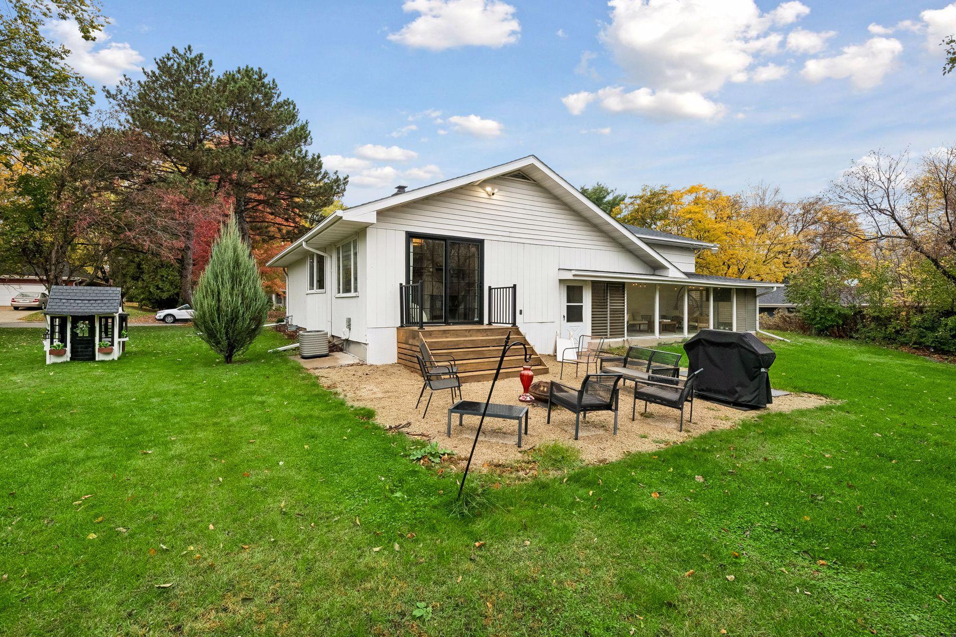 View of Residential at 2500 Winfield Avenue, Golden Valley MN 55422, Golden Valley (63 of 76) - Mike Wilen | Minnesota Team Real Estate