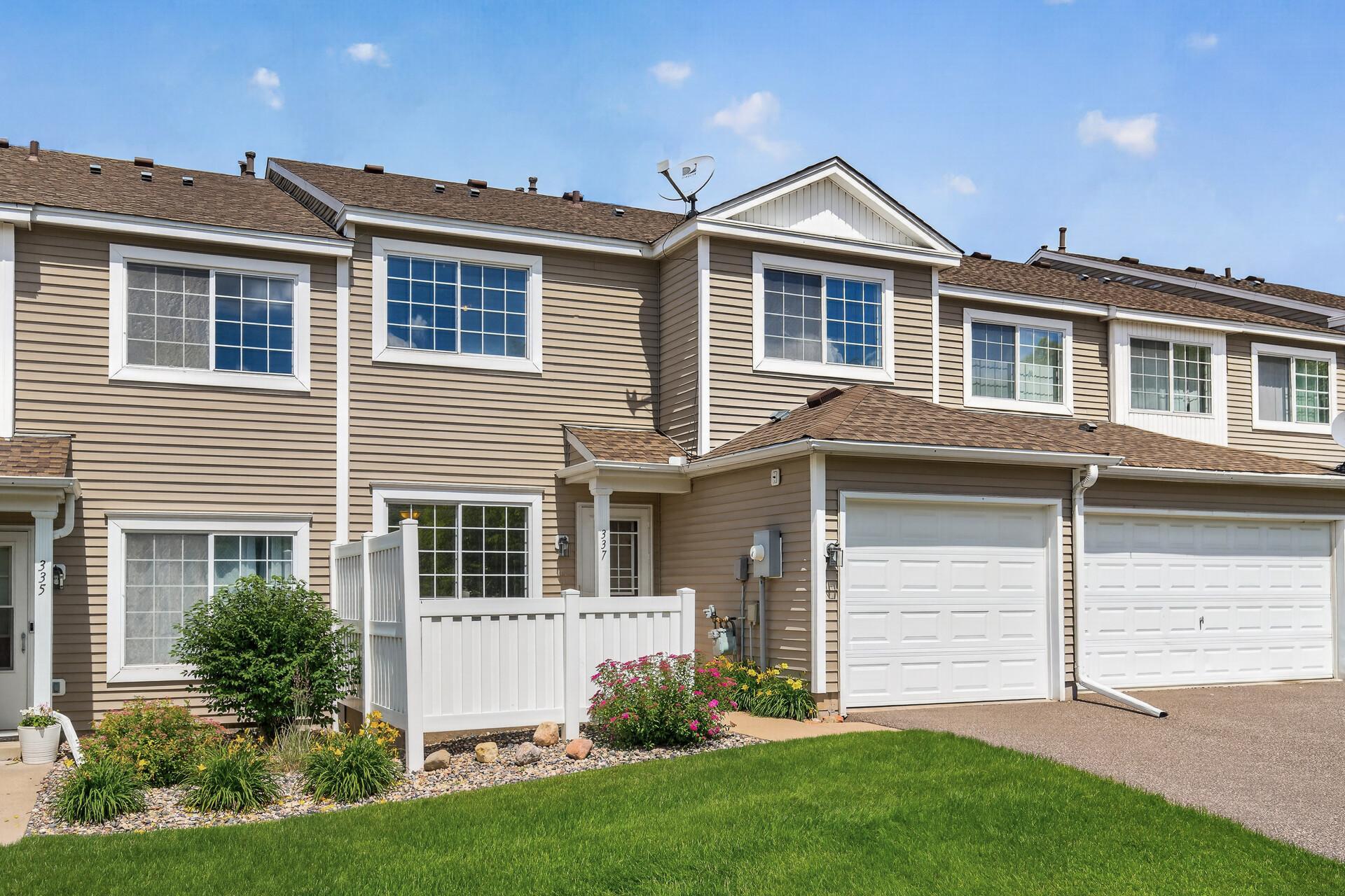 View of (TH) Side x Side at 337 Leeward Trail, Woodbury - Mike Wilen | Minnesota Team Real Estate