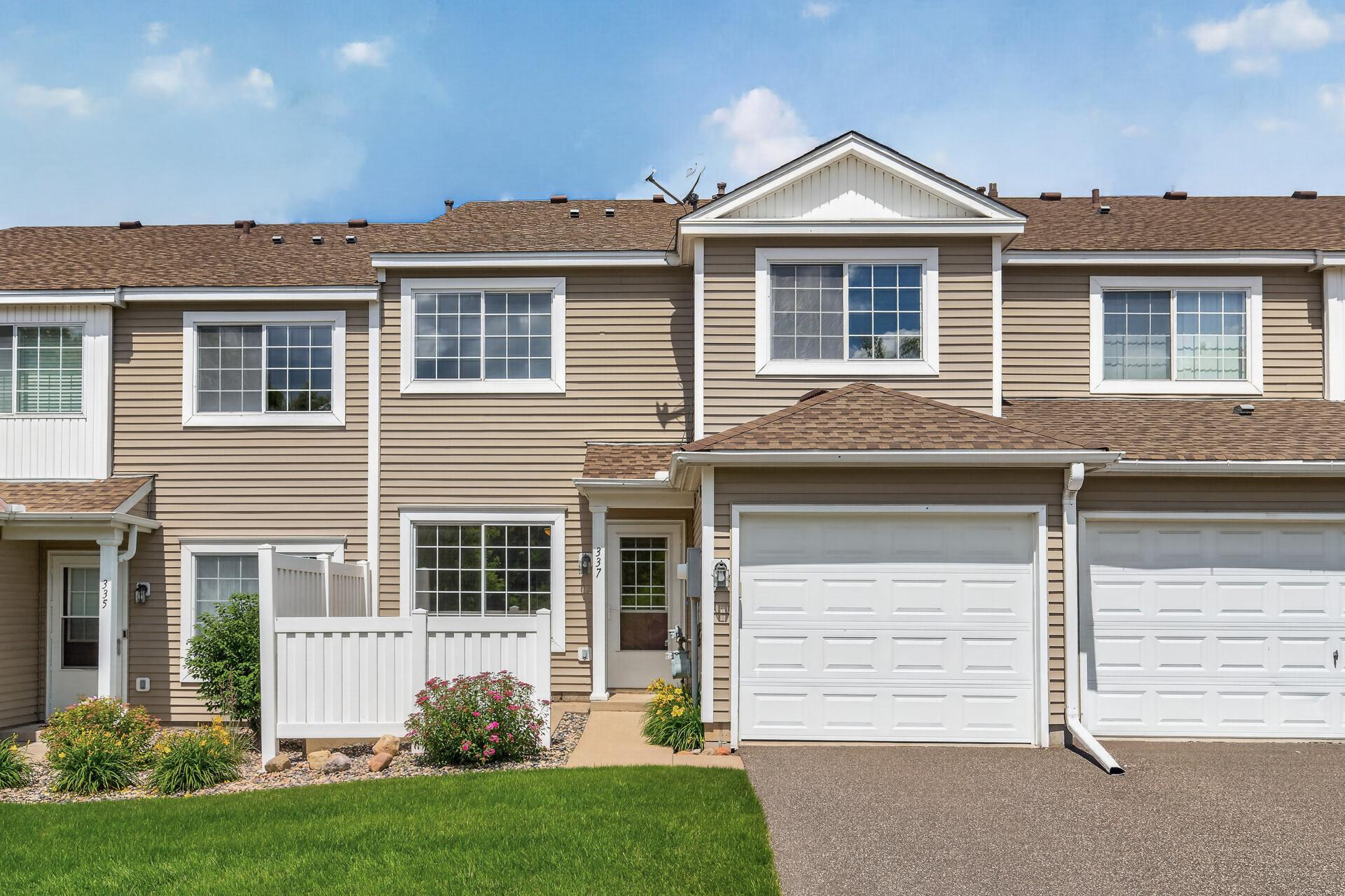 View of Residential at 337 Leeward Trail, Woodbury MN 55129, Woodbury (2 of 38) - Mike Wilen | Minnesota Team Real Estate
