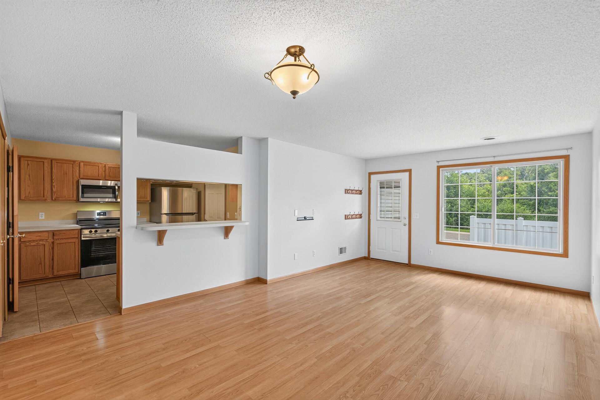 View of Residential at 337 Leeward Trail, Woodbury MN 55129, Woodbury (9 of 38) - Mike Wilen | Minnesota Team Real Estate