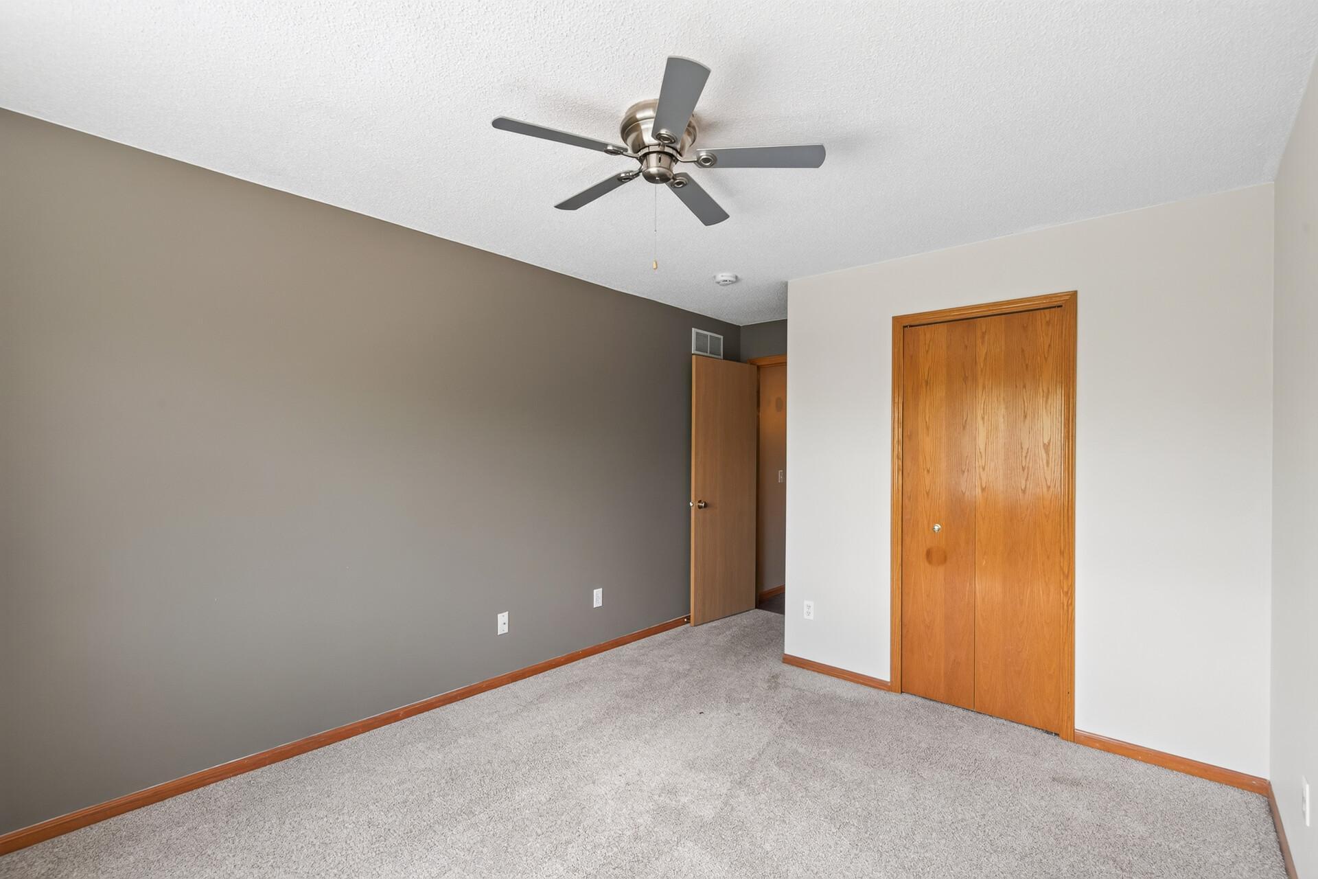 View of Residential at 337 Leeward Trail, Woodbury MN 55129, Woodbury (27 of 38) - Mike Wilen | Minnesota Team Real Estate
