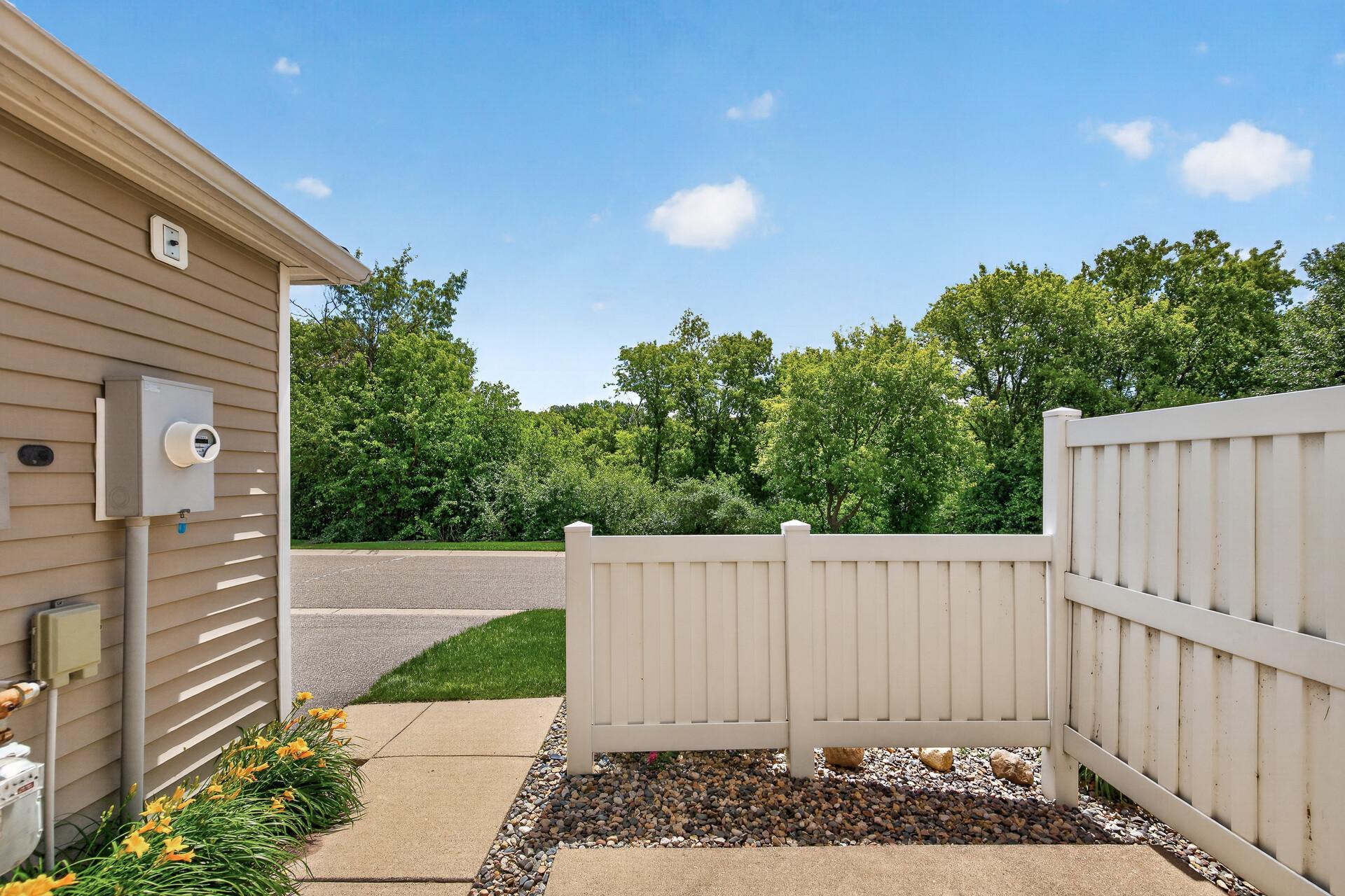 View of Residential at 337 Leeward Trail, Woodbury MN 55129, Woodbury (33 of 38) - Mike Wilen | Minnesota Team Real Estate
