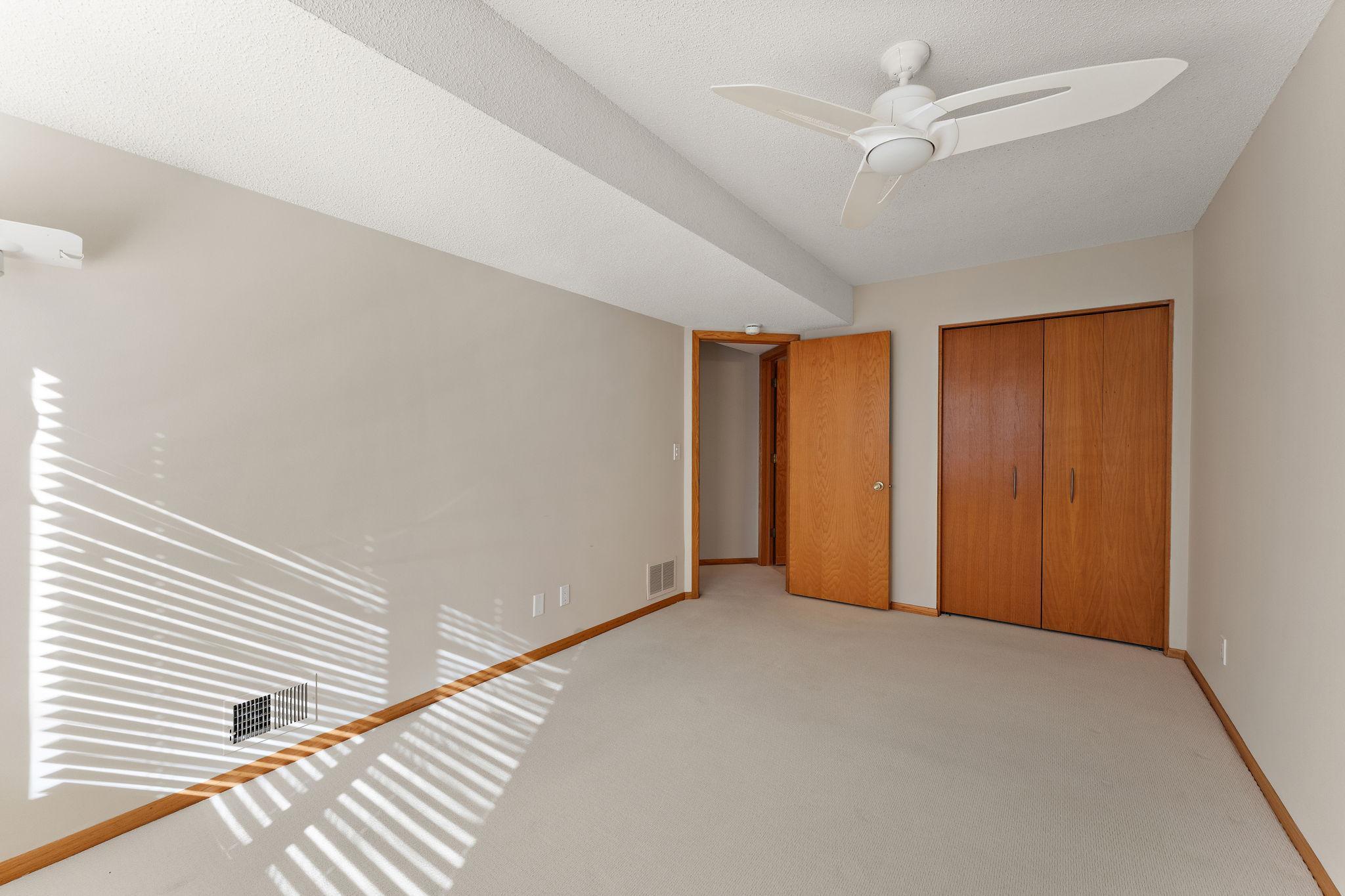 View of Residential at 11113 Hyland Terrace, Eden Prairie MN 55344, Eden Prairie (29 of 38) - Mike Wilen | Minnesota Team Real Estate