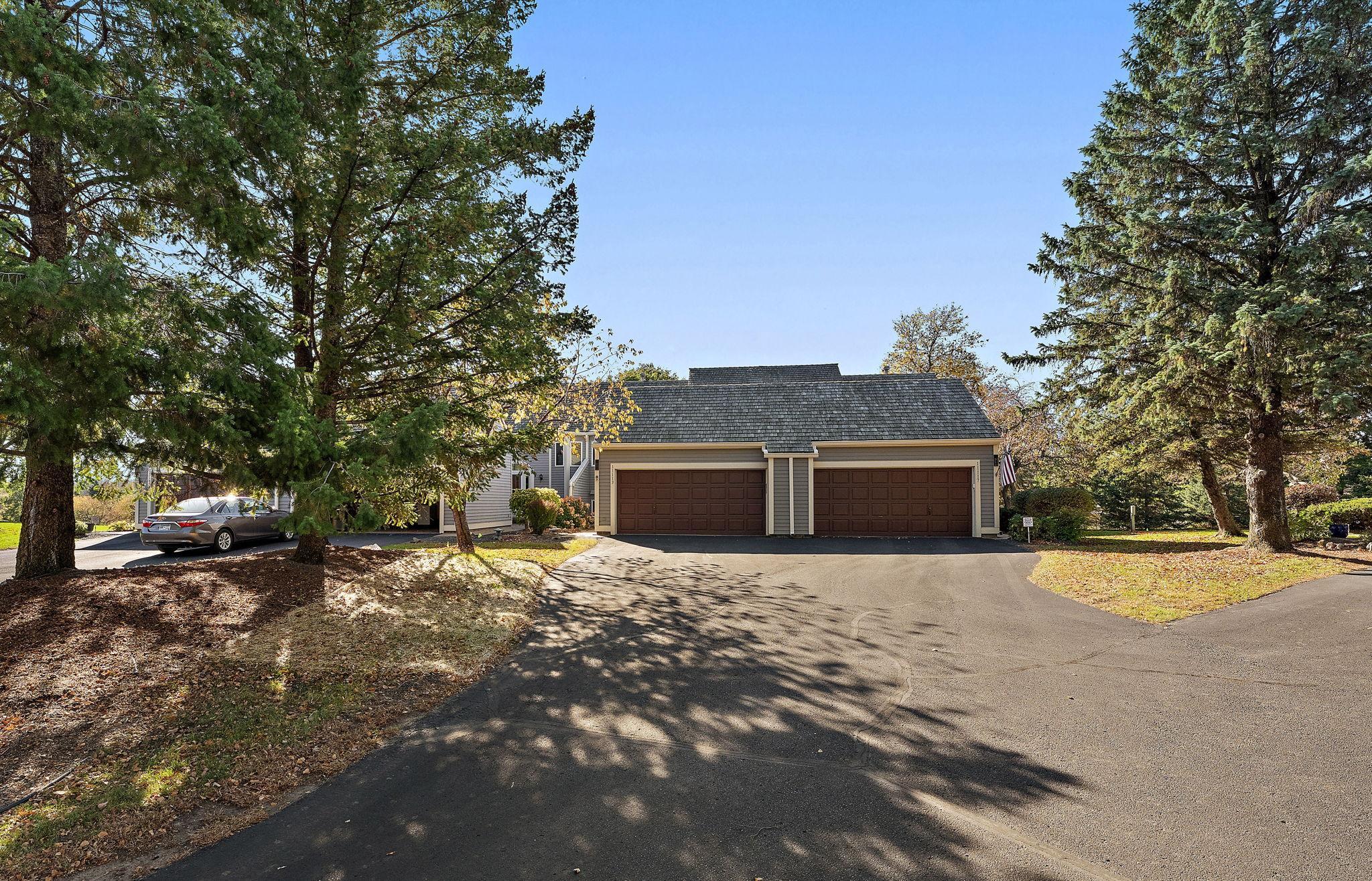 View of Residential at 11113 Hyland Terrace, Eden Prairie MN 55344, Eden Prairie (3 of 38) - Mike Wilen | Minnesota Team Real Estate