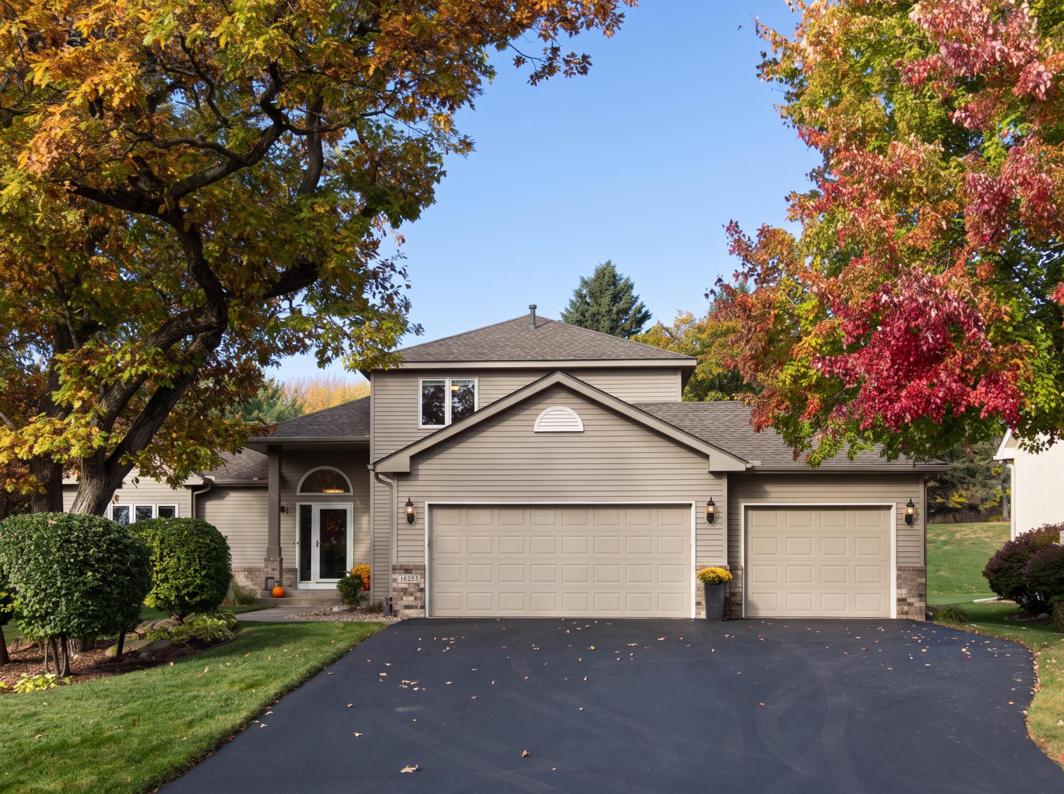 View of Single Family at 16265 Kenworth Court, Lakeville - Mike Wilen | Minnesota Team Real Estate