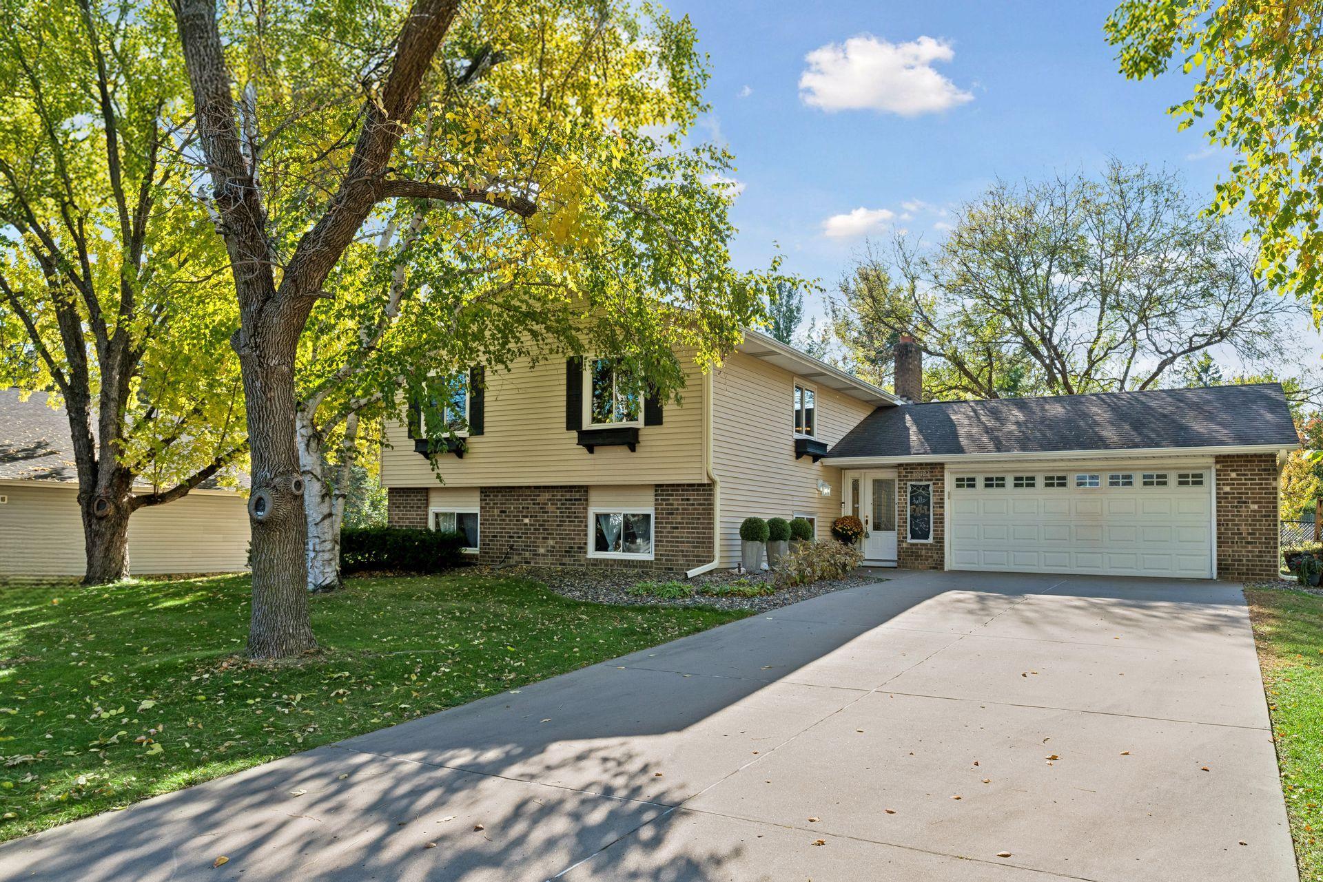 View of Single Family at 10122 Utah Circle, Bloomington - Mike Wilen | Minnesota Team Real Estate
