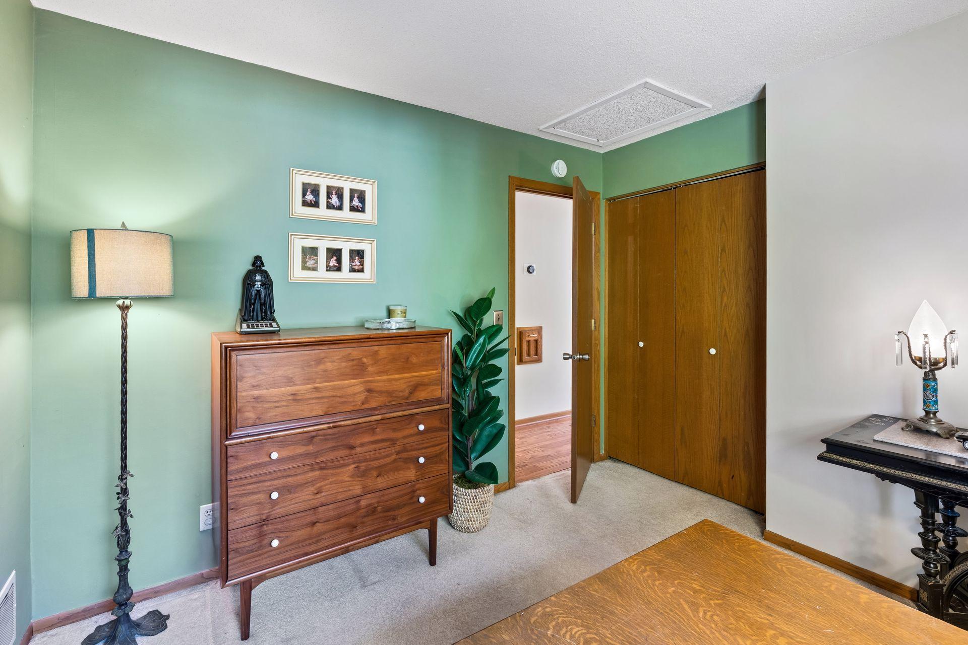 View of Residential at 10122 Utah Circle, Bloomington MN 55438, Bloomington (23 of 48) - Mike Wilen | Minnesota Team Real Estate