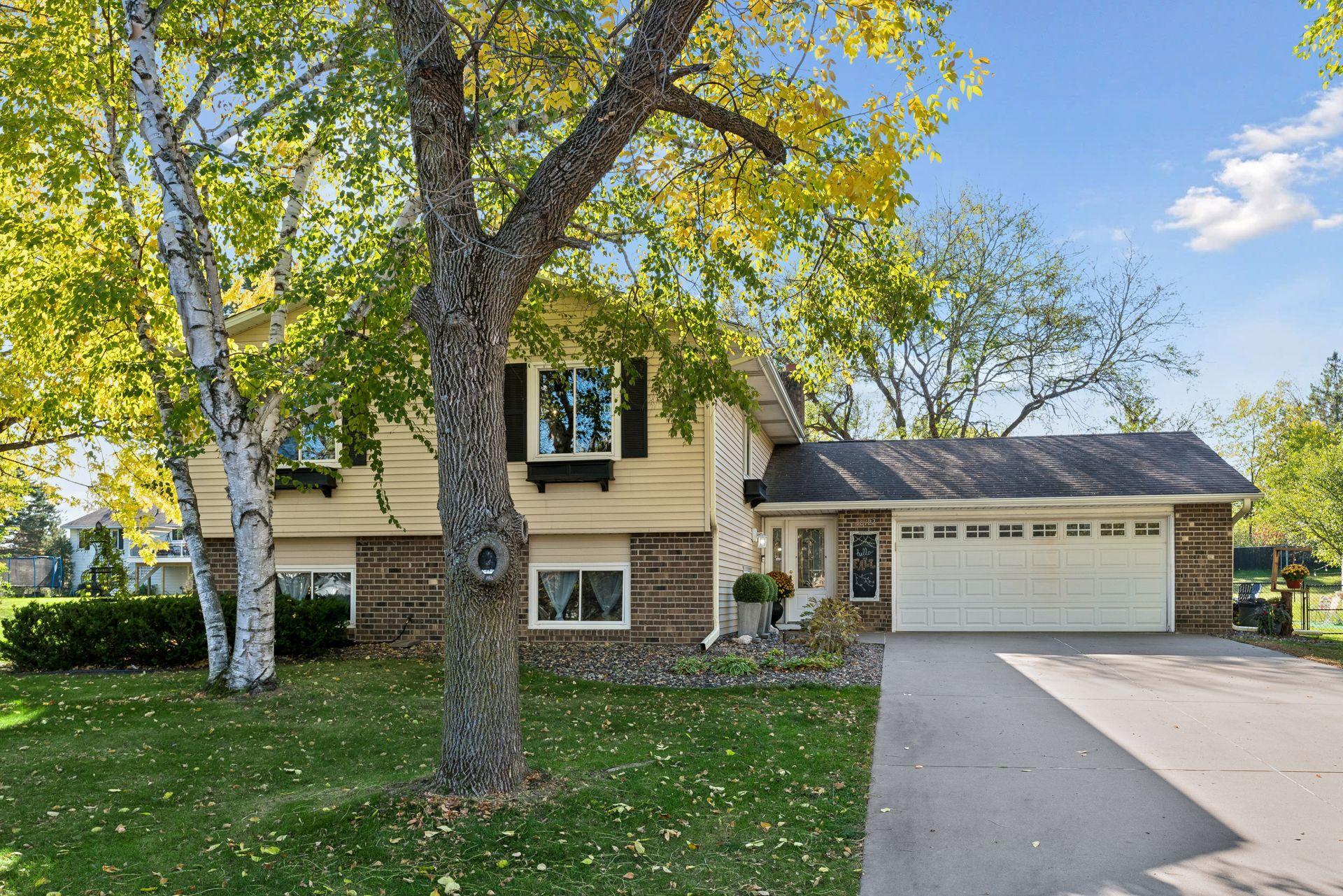 View of Residential at 10122 Utah Circle, Bloomington MN 55438, Bloomington (4 of 48) - Mike Wilen | Minnesota Team Real Estate