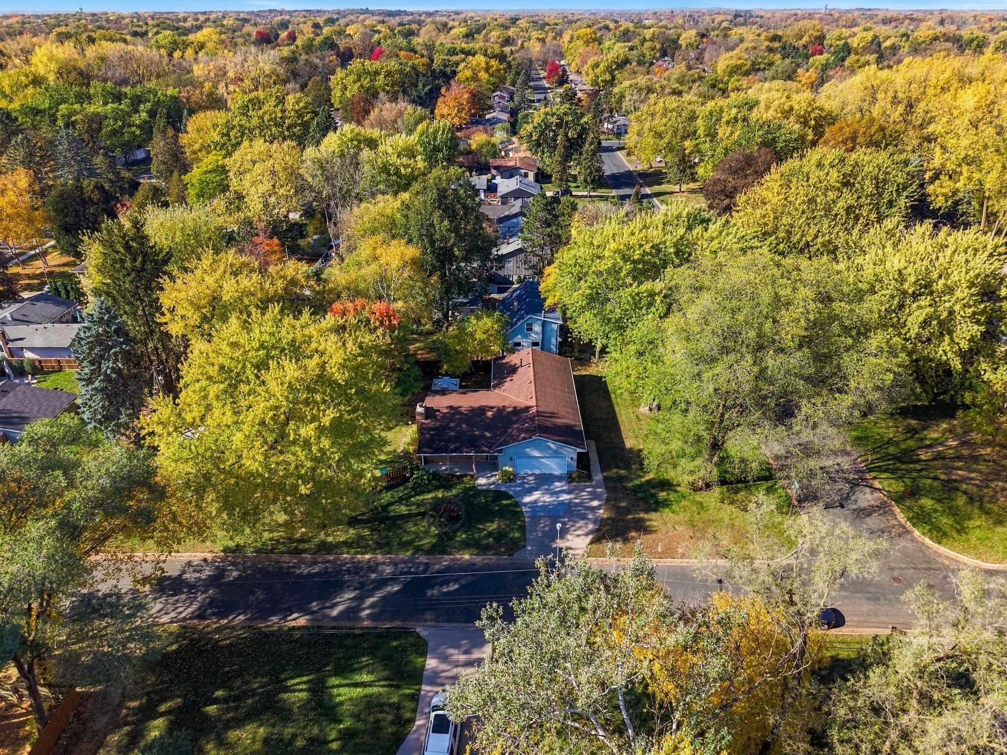 View of Residential at 2430 Floral Drive, White Bear Lake MN 55110, White Bear Lake (52 of 60) - Mike Wilen | Minnesota Team Real Estate