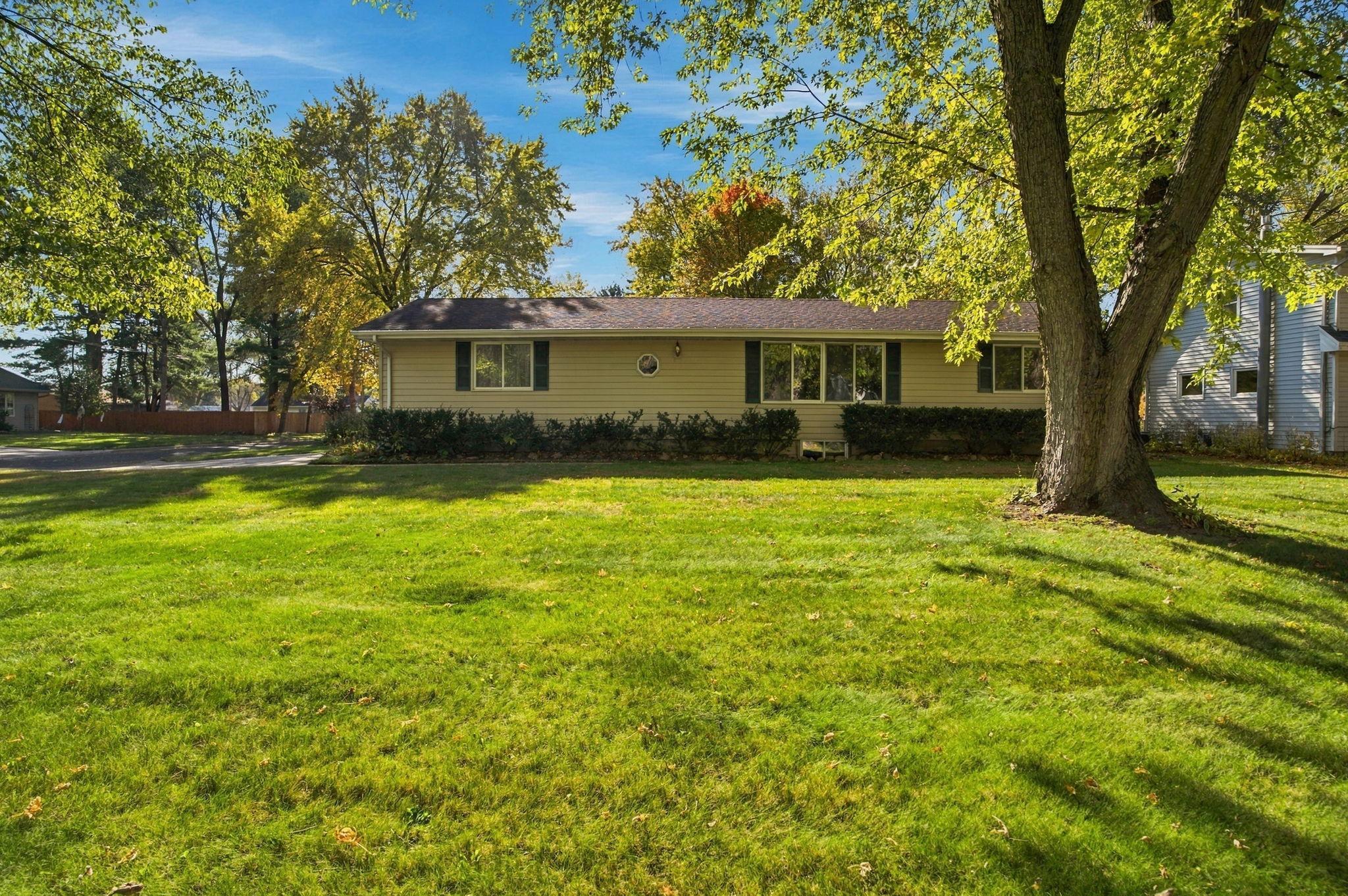 View of Residential at 2430 Floral Drive, White Bear Lake MN 55110, White Bear Lake (49 of 60) - Mike Wilen | Minnesota Team Real Estate