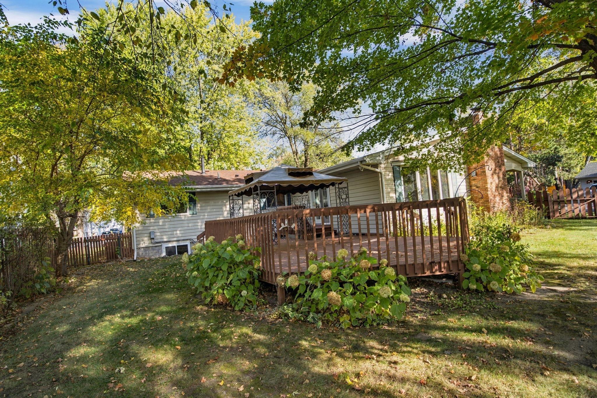 View of Residential at 2430 Floral Drive, White Bear Lake MN 55110, White Bear Lake (44 of 60) - Mike Wilen | Minnesota Team Real Estate