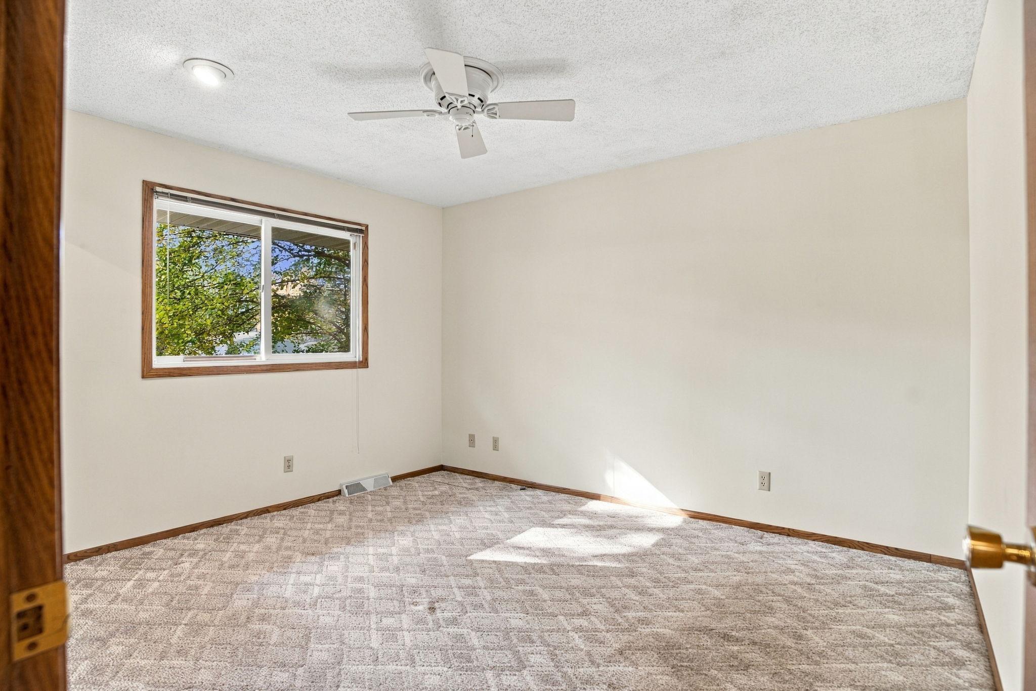 View of Residential at 2430 Floral Drive, White Bear Lake MN 55110, White Bear Lake (23 of 60) - Mike Wilen | Minnesota Team Real Estate
