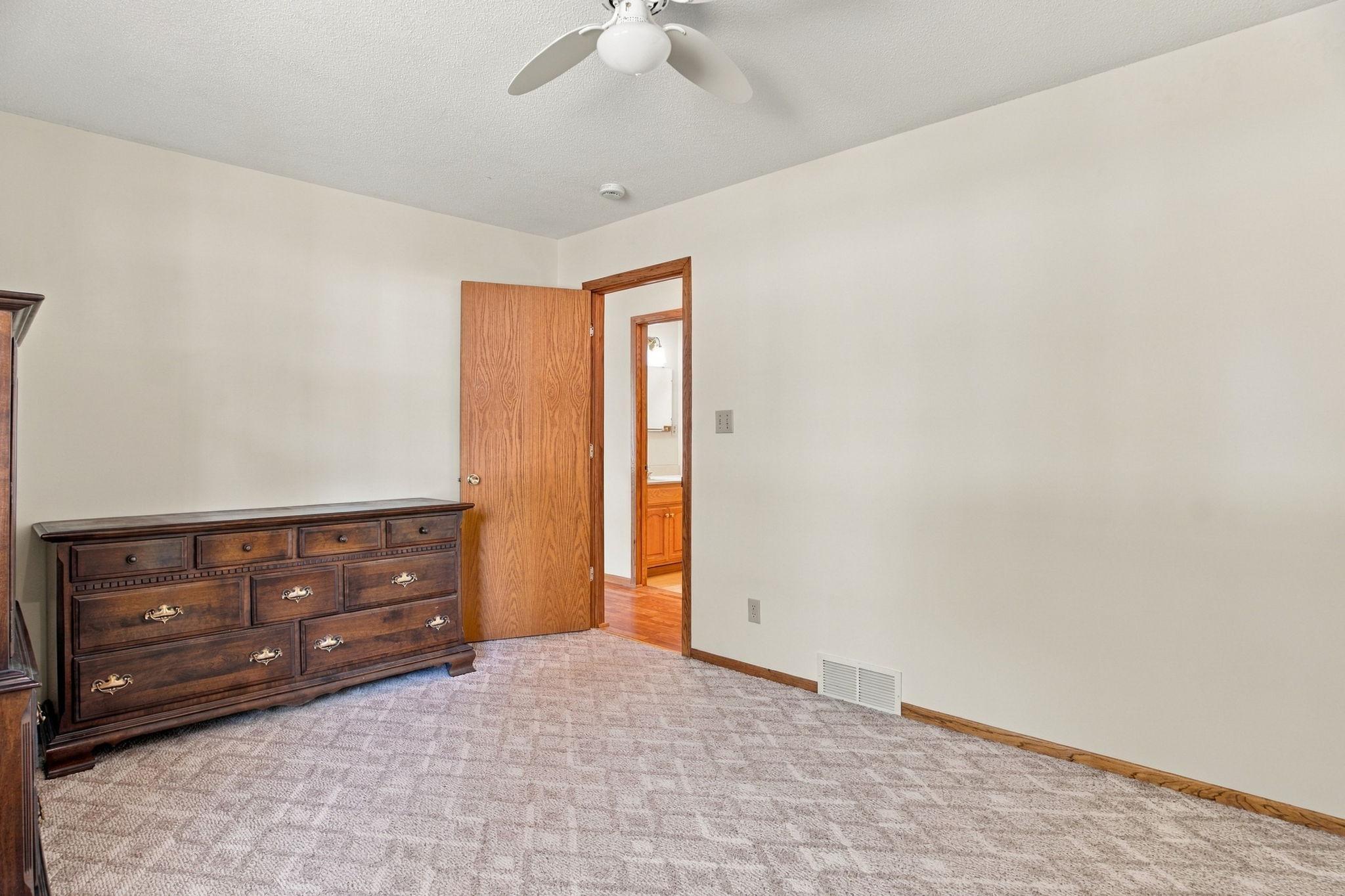 View of Residential at 2430 Floral Drive, White Bear Lake MN 55110, White Bear Lake (21 of 60) - Mike Wilen | Minnesota Team Real Estate