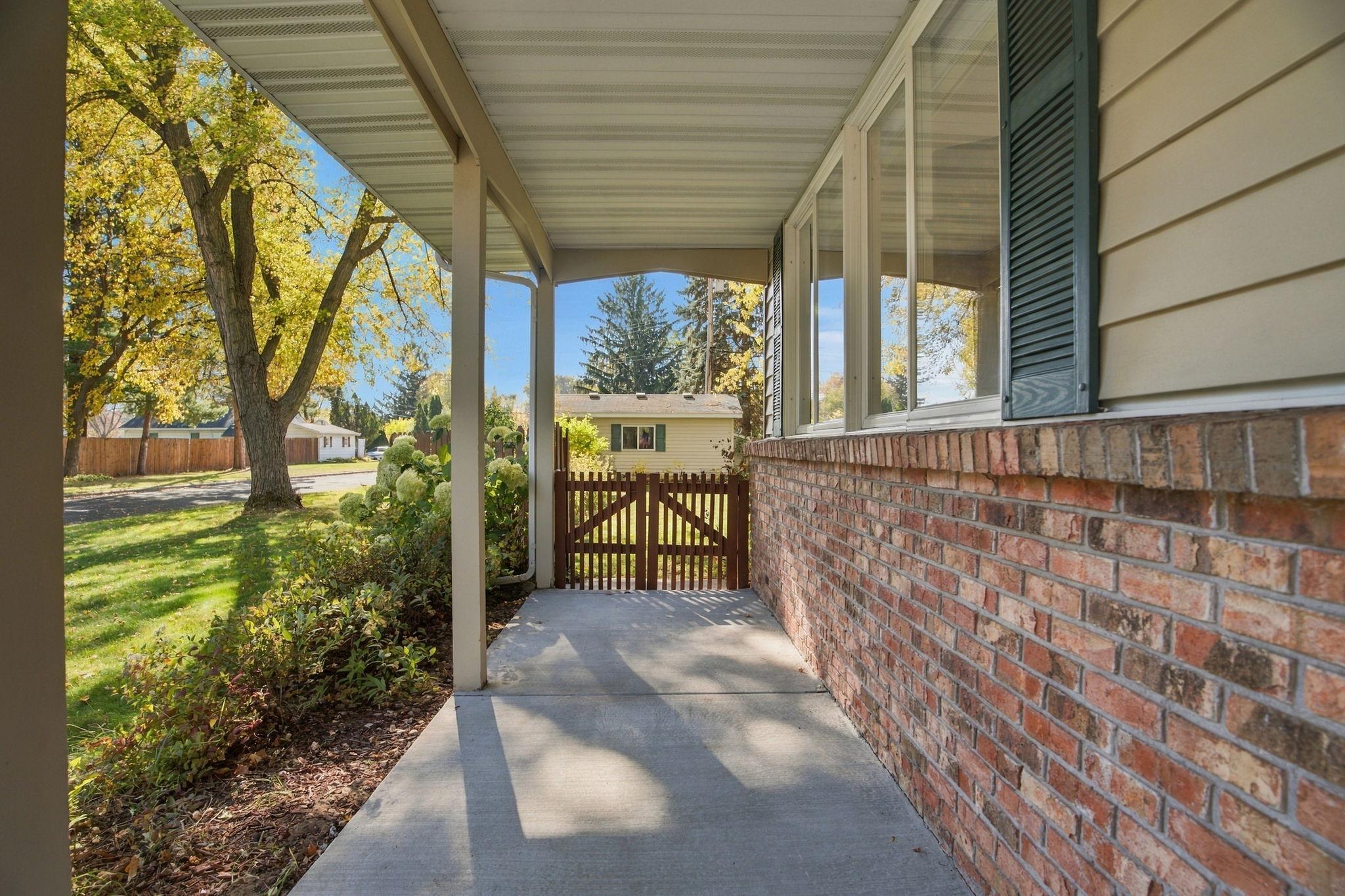 View of Residential at 2430 Floral Drive, White Bear Lake MN 55110, White Bear Lake (4 of 60) - Mike Wilen | Minnesota Team Real Estate