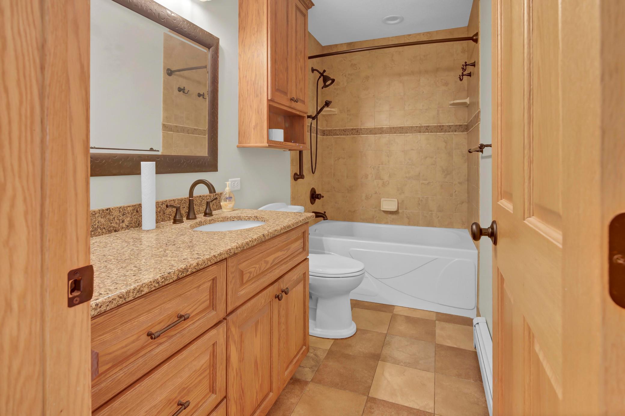 View of Residential at 1381 Woodhill Drive, Woodbury MN 55125, Woodbury (11 of 35) - Mike Wilen | Minnesota Team Real Estate