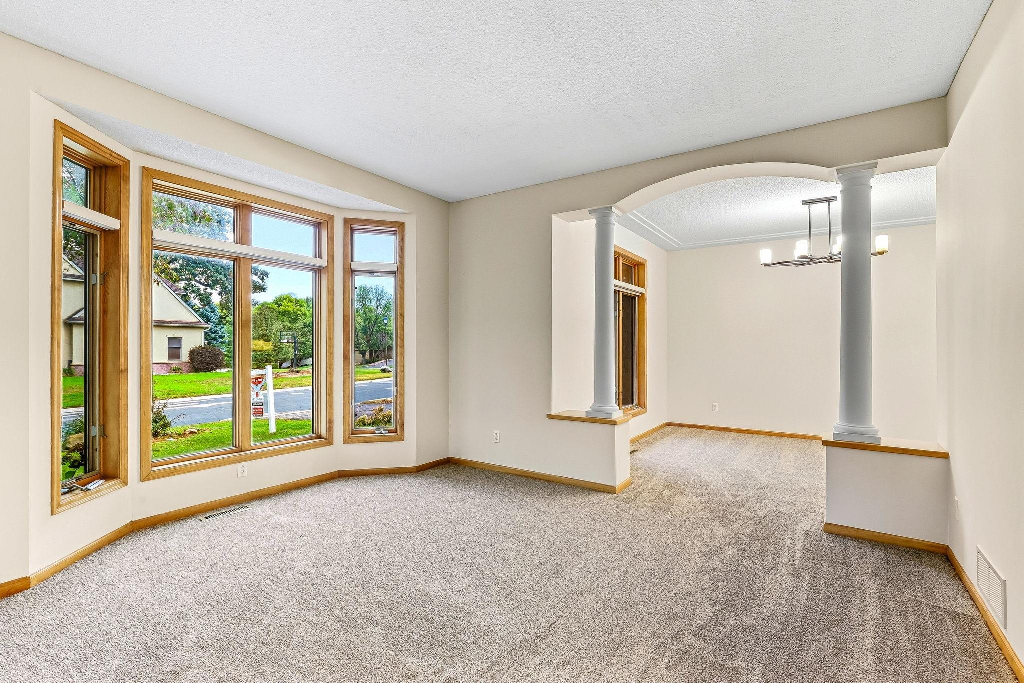 View of Residential at 2413 Bridle Creek Trail, Chanhassen MN 55317, Chanhassen (4 of 46) - Mike Wilen | Minnesota Team Real Estate