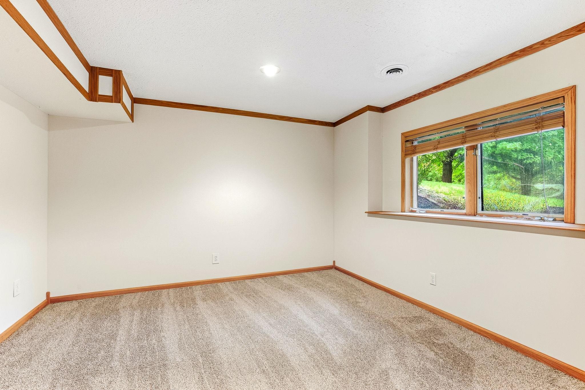 View of Residential at 2413 Bridle Creek Trail, Chanhassen MN 55317, Chanhassen (33 of 46) - Mike Wilen | Minnesota Team Real Estate