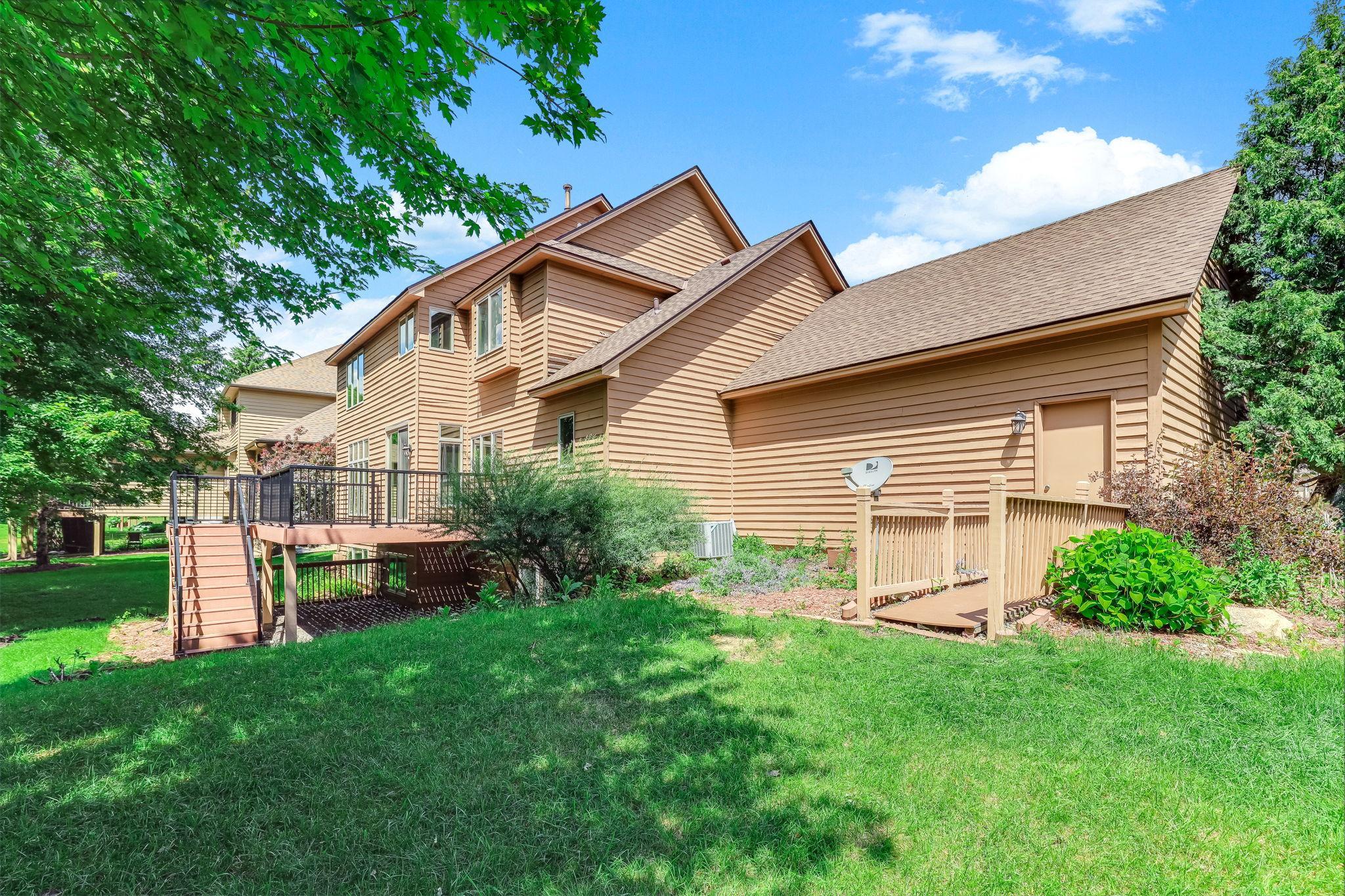 View of Residential at 2413 Bridle Creek Trail, Chanhassen MN 55317, Chanhassen (42 of 46) - Mike Wilen | Minnesota Team Real Estate