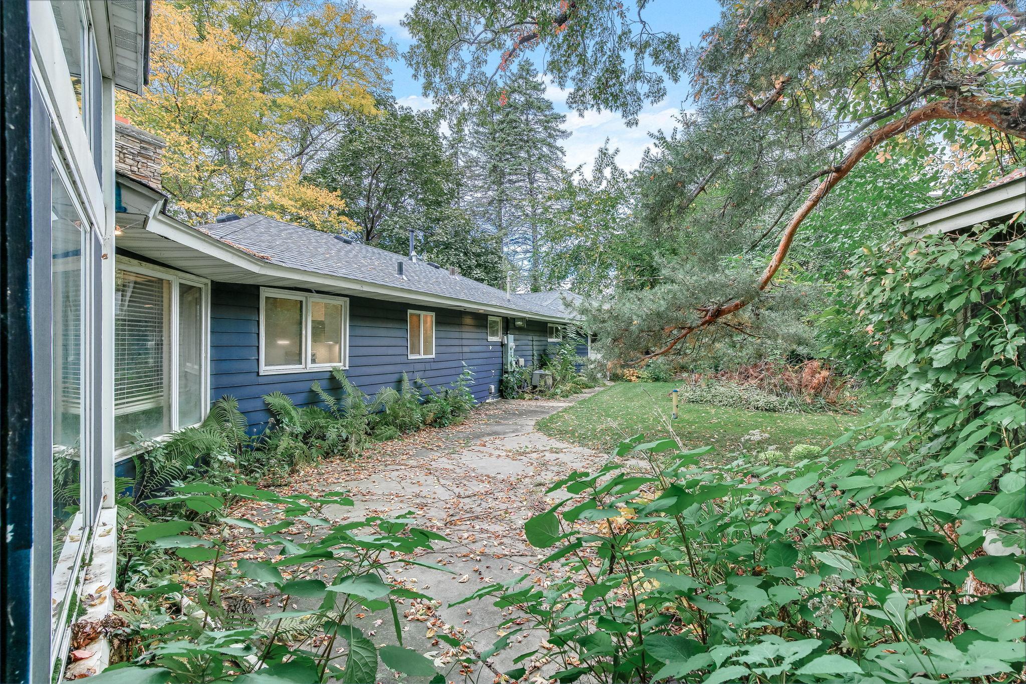 View of Residential at 401 Turnpike Road, Golden Valley MN 55416, Golden Valley (31 of 35) - Mike Wilen | Minnesota Team Real Estate