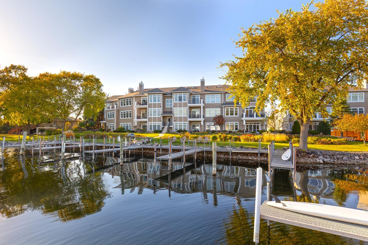 View of Residential at 21957 Minnetonka Boulevard #17, Excelsior MN 55331, Excelsior (4 of 47) - Mike Wilen | Minnesota Team Real Estate