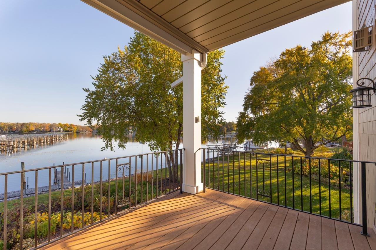 View of Residential at 21957 Minnetonka Boulevard #17, Excelsior MN 55331, Excelsior (13 of 47) - Mike Wilen | Minnesota Team Real Estate
