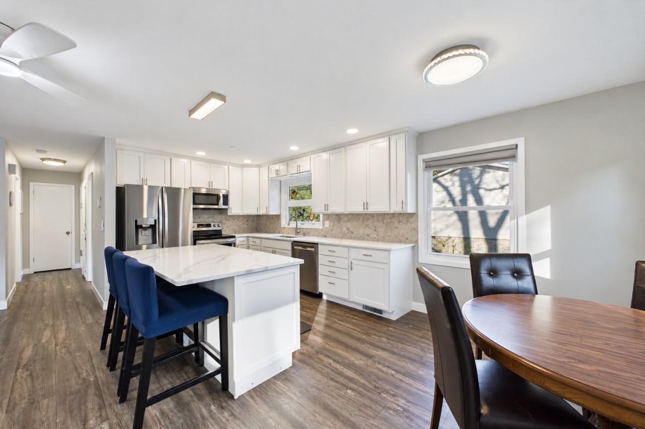View of Residential at 933 Island Lake Avenue, Shoreview MN 55126, Shoreview (9 of 30) - Mike Wilen | Minnesota Team Real Estate