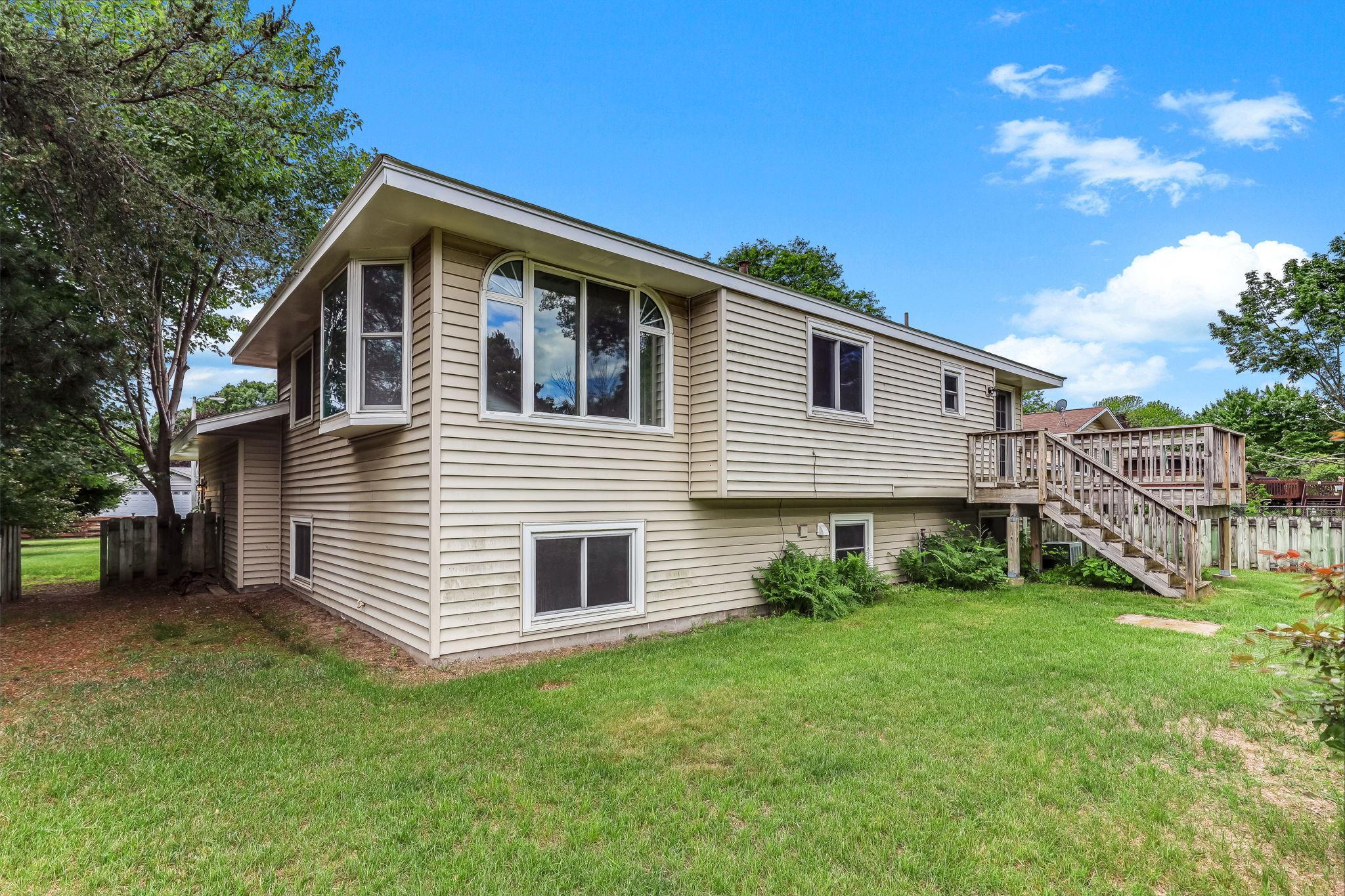 View of Residential at 643 121st Lane, Coon Rapids MN 55448, Coon Rapids (31 of 35) - Mike Wilen | Minnesota Team Real Estate