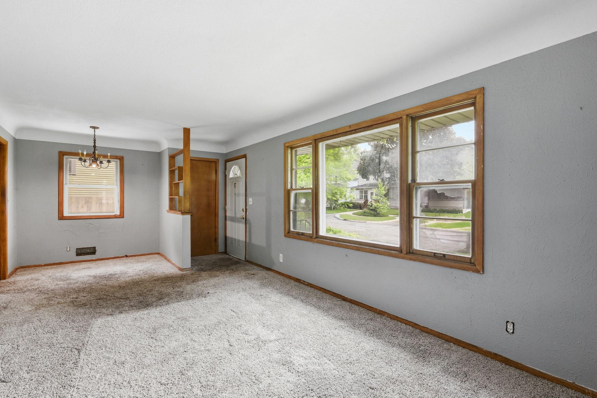 View of Residential at 1259 Laurel Avenue, Saint Paul MN 55104, Saint Paul (3 of 29) - Mike Wilen | Minnesota Team Real Estate