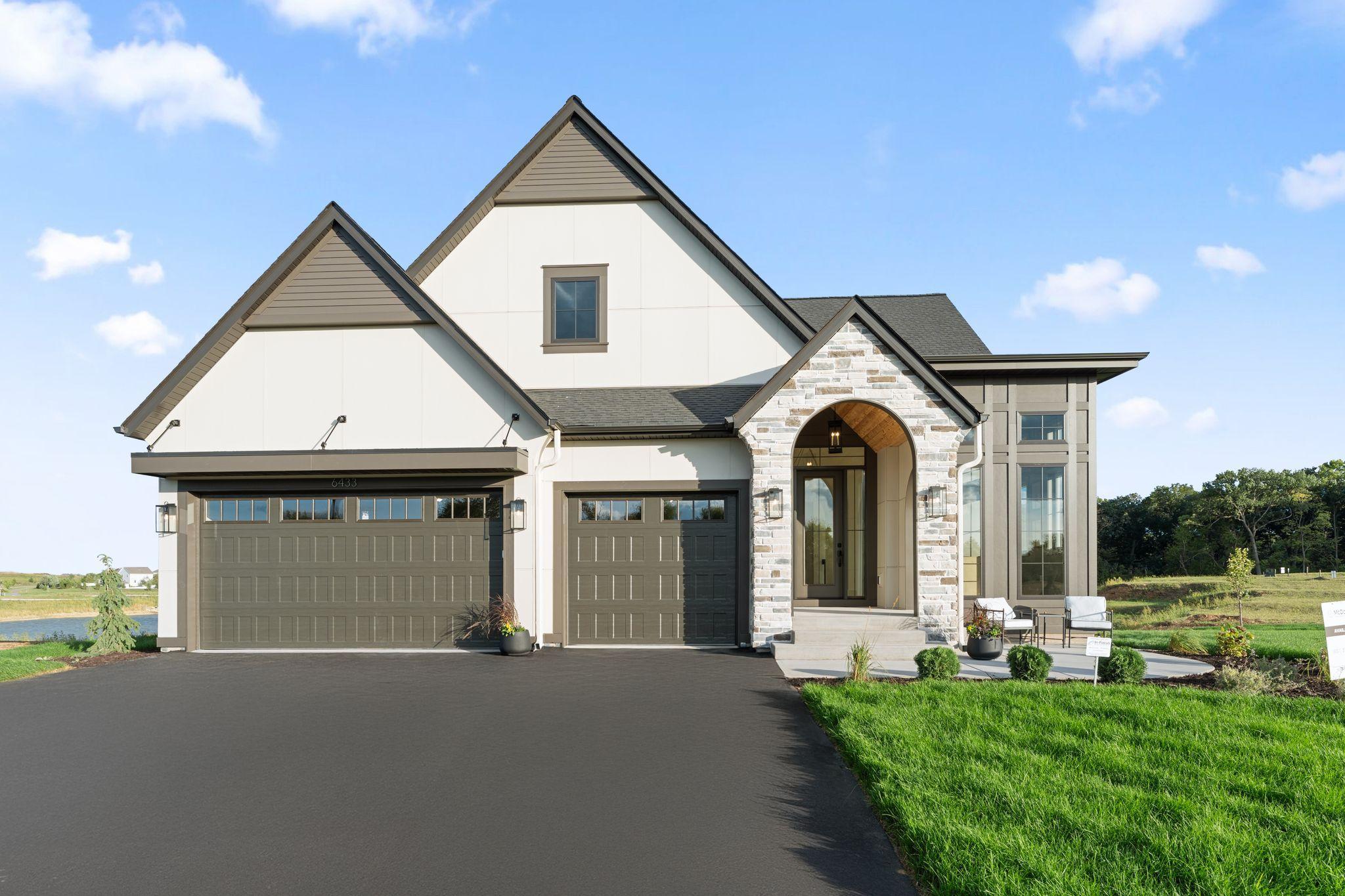 View of Residential at 3961 White Oak Lane, Chanhassen MN 55331, Chanhassen (2 of 39) - Mike Wilen | Minnesota Team Real Estate