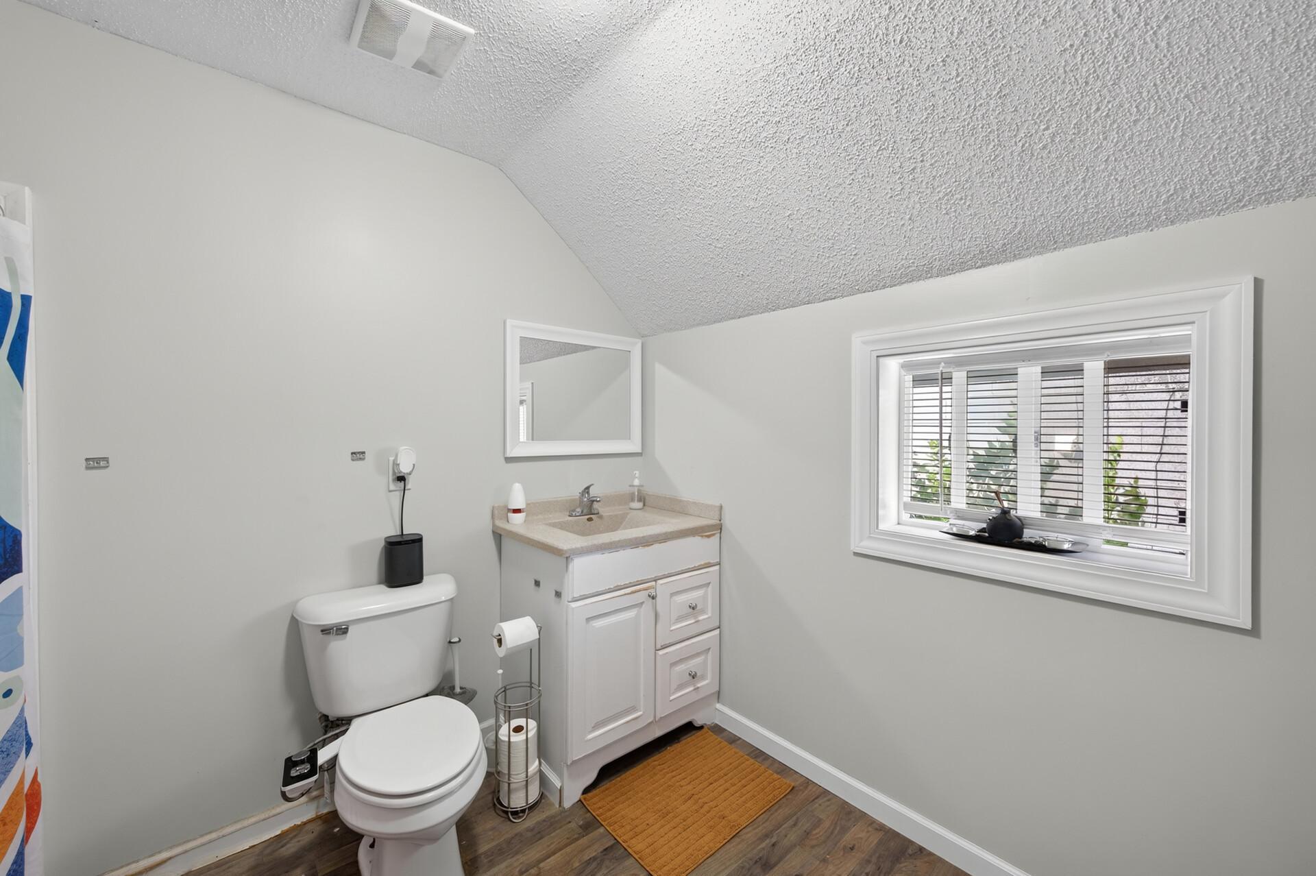 View of Residential at 1076 Ross Avenue, Saint Paul MN 55106, Saint Paul (16 of 27) - Mike Wilen | Minnesota Team Real Estate