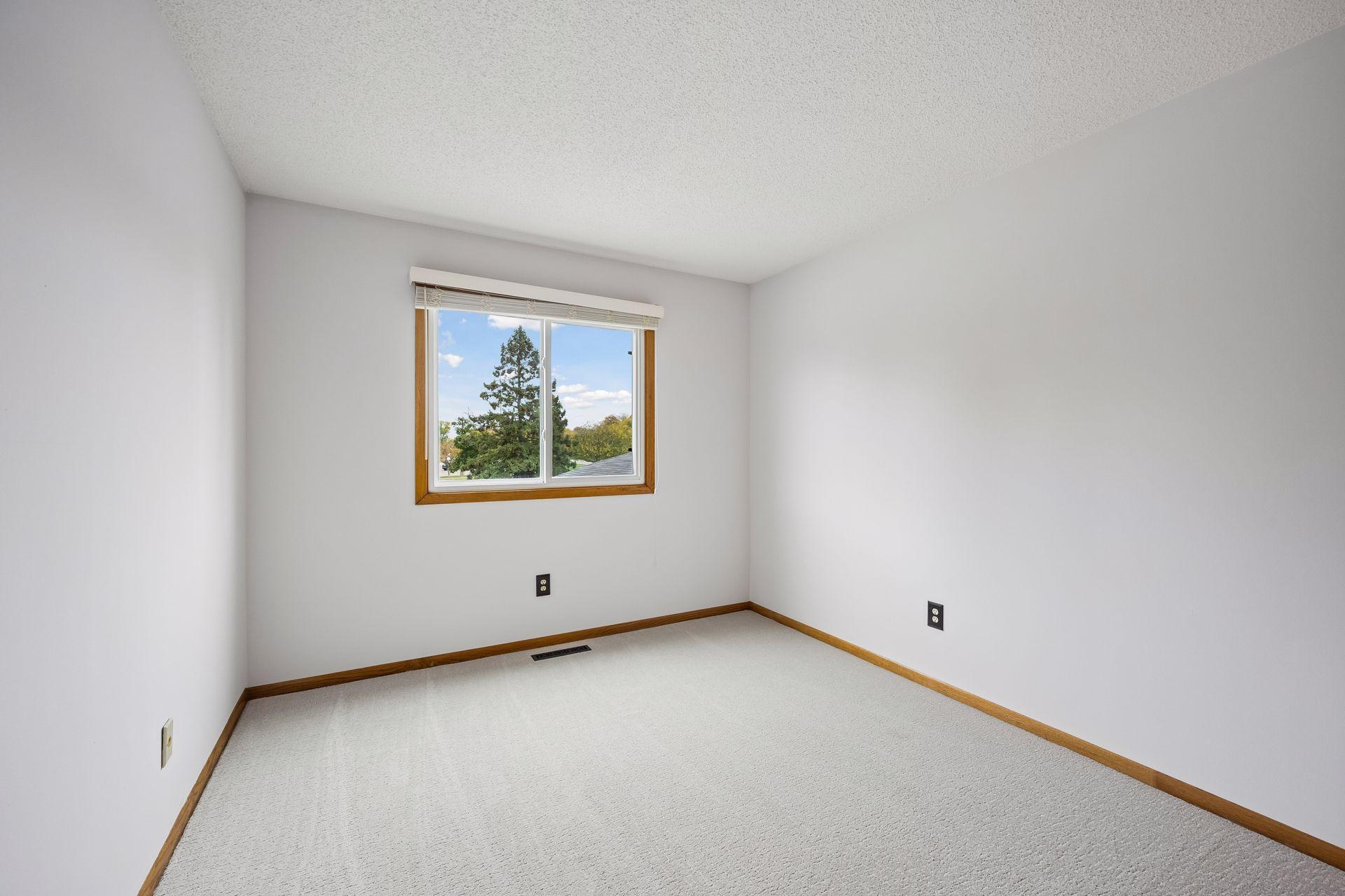 View of Residential at 11105 Drake Street, Coon Rapids MN 55433, Coon Rapids (14 of 21) - Mike Wilen | Minnesota Team Real Estate