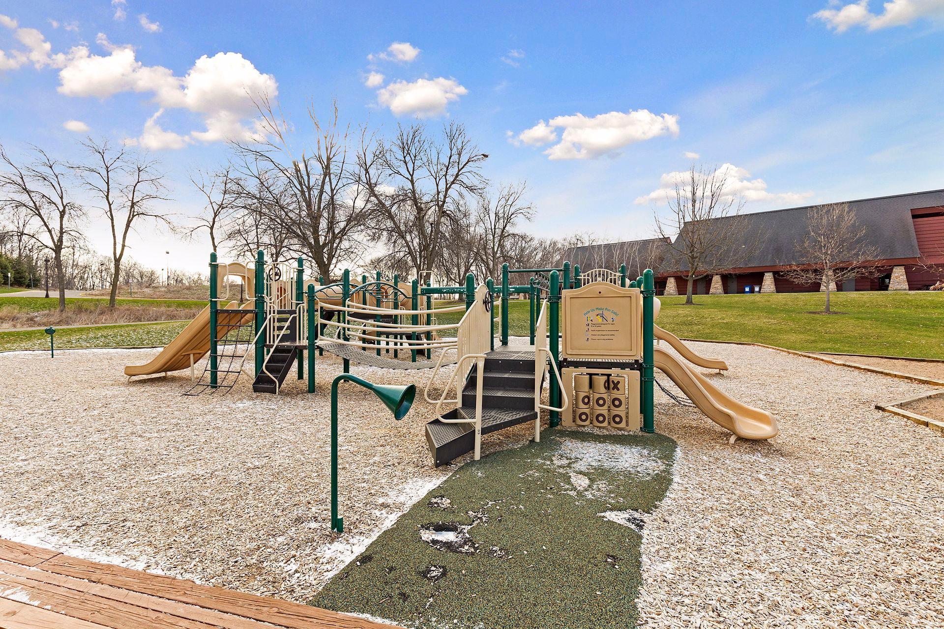 View of Residential at 180 Westchester Drive, West Saint Paul MN 55118, West Saint Paul (39 of 67) - Mike Wilen | Minnesota Team Real Estate