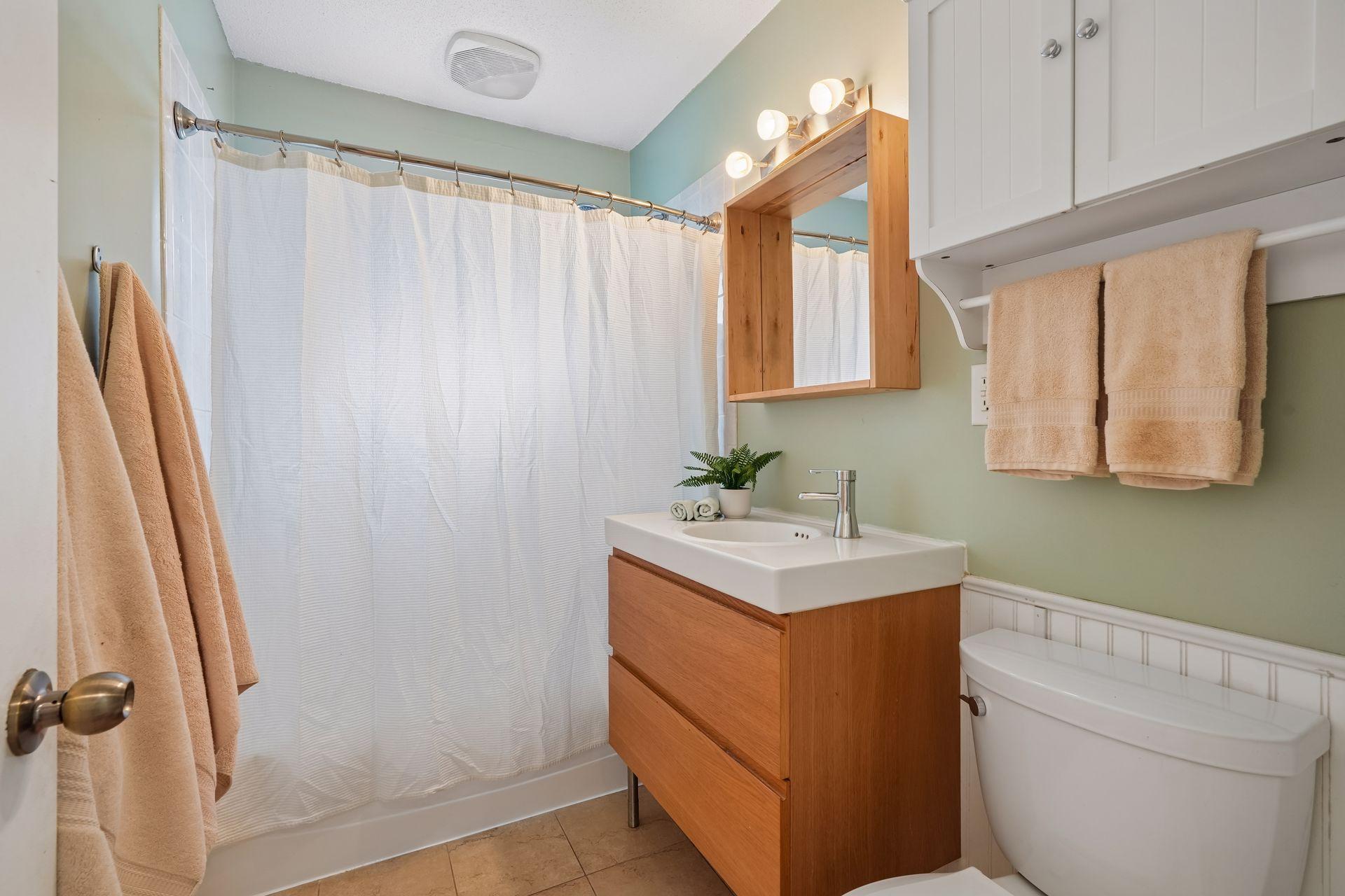 View of Residential at 180 Westchester Drive, West Saint Paul MN 55118, West Saint Paul (17 of 67) - Mike Wilen | Minnesota Team Real Estate