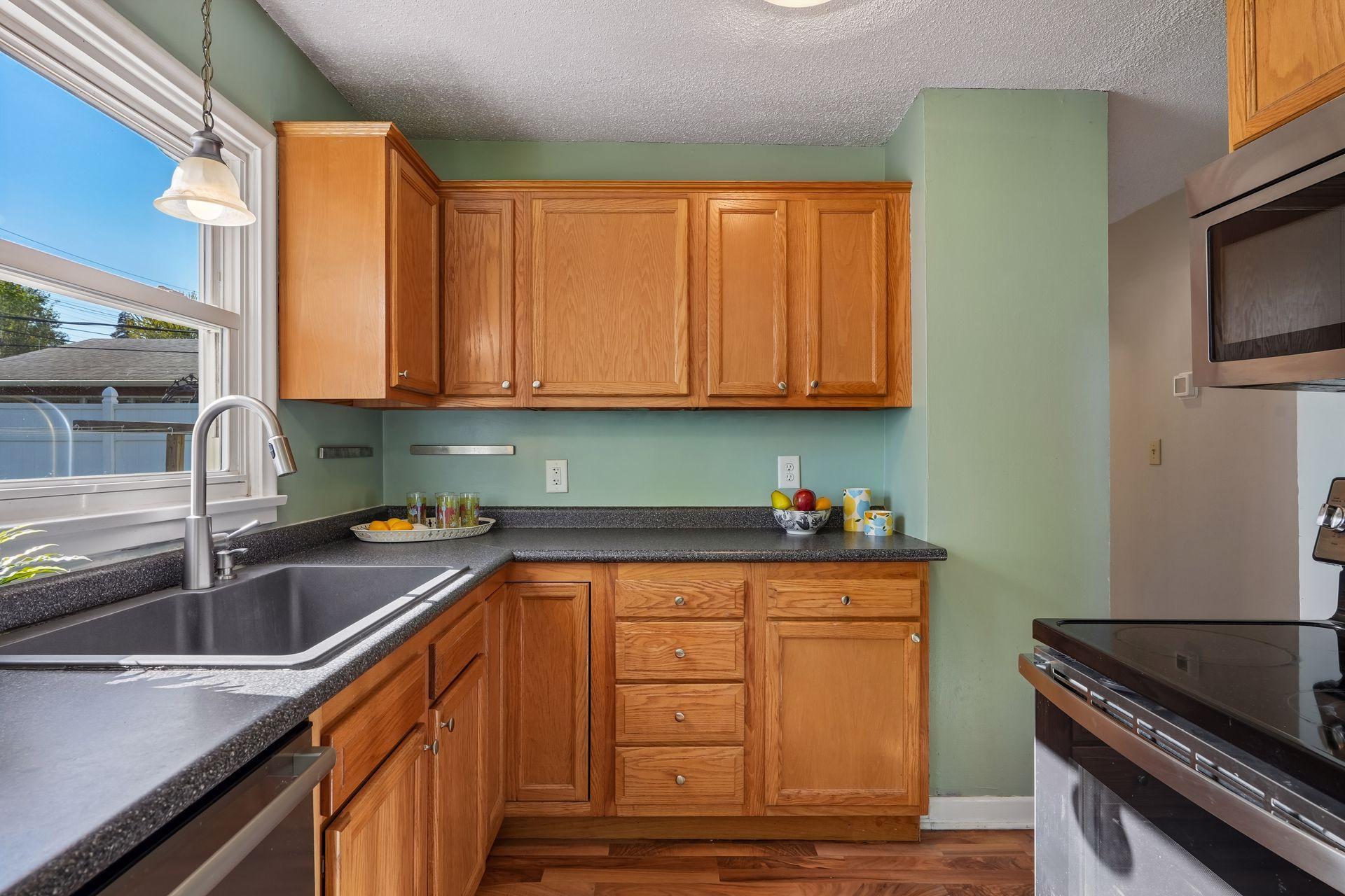 View of Residential at 180 Westchester Drive, West Saint Paul MN 55118, West Saint Paul (10 of 67) - Mike Wilen | Minnesota Team Real Estate