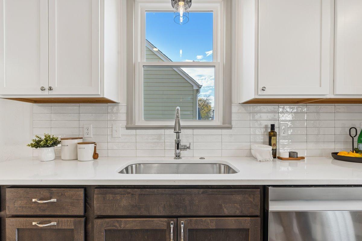 View of Residential at 4220 Utica Avenue, Saint Louis Park MN 55416, Saint Louis Park (22 of 64) - Mike Wilen | Minnesota Team Real Estate