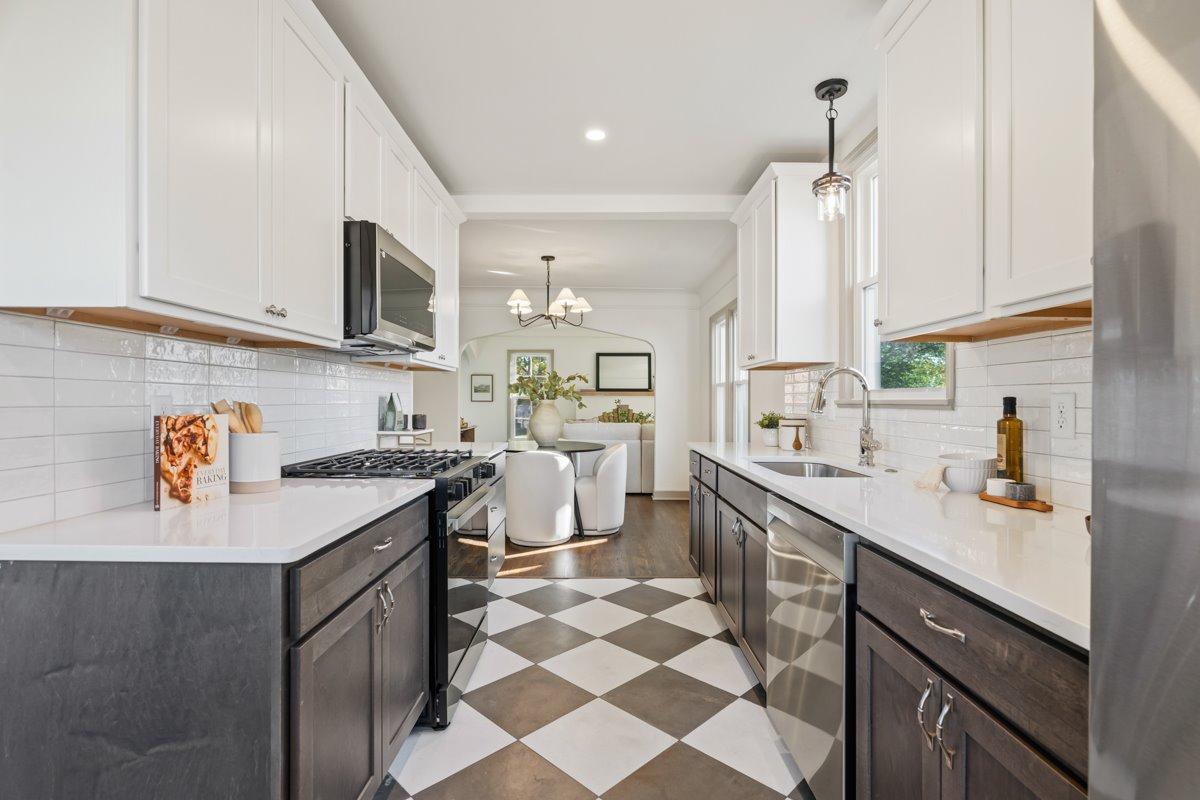 View of Residential at 4220 Utica Avenue, Saint Louis Park MN 55416, Saint Louis Park (17 of 64) - Mike Wilen | Minnesota Team Real Estate