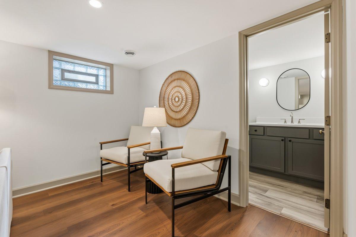View of Residential at 4220 Utica Avenue, Saint Louis Park MN 55416, Saint Louis Park (48 of 64) - Mike Wilen | Minnesota Team Real Estate