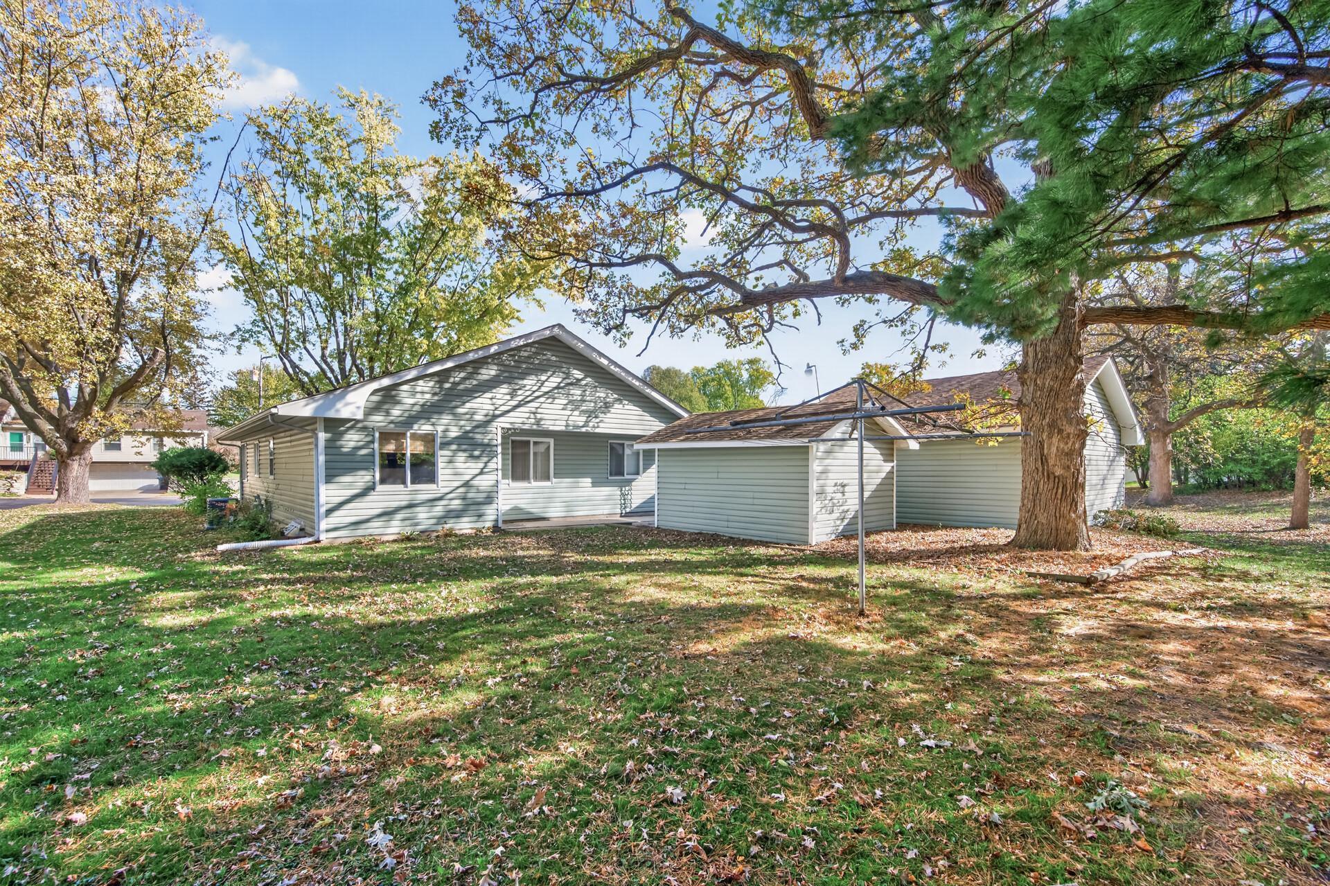 View of Residential at 2621 Mcknight Road, North Saint Paul MN 55109, North Saint Paul (28 of 30) - Mike Wilen | Minnesota Team Real Estate