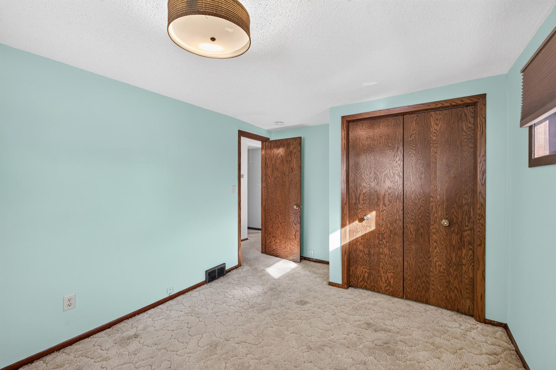View of Residential at 2621 Mcknight Road, North Saint Paul MN 55109, North Saint Paul (18 of 30) - Mike Wilen | Minnesota Team Real Estate