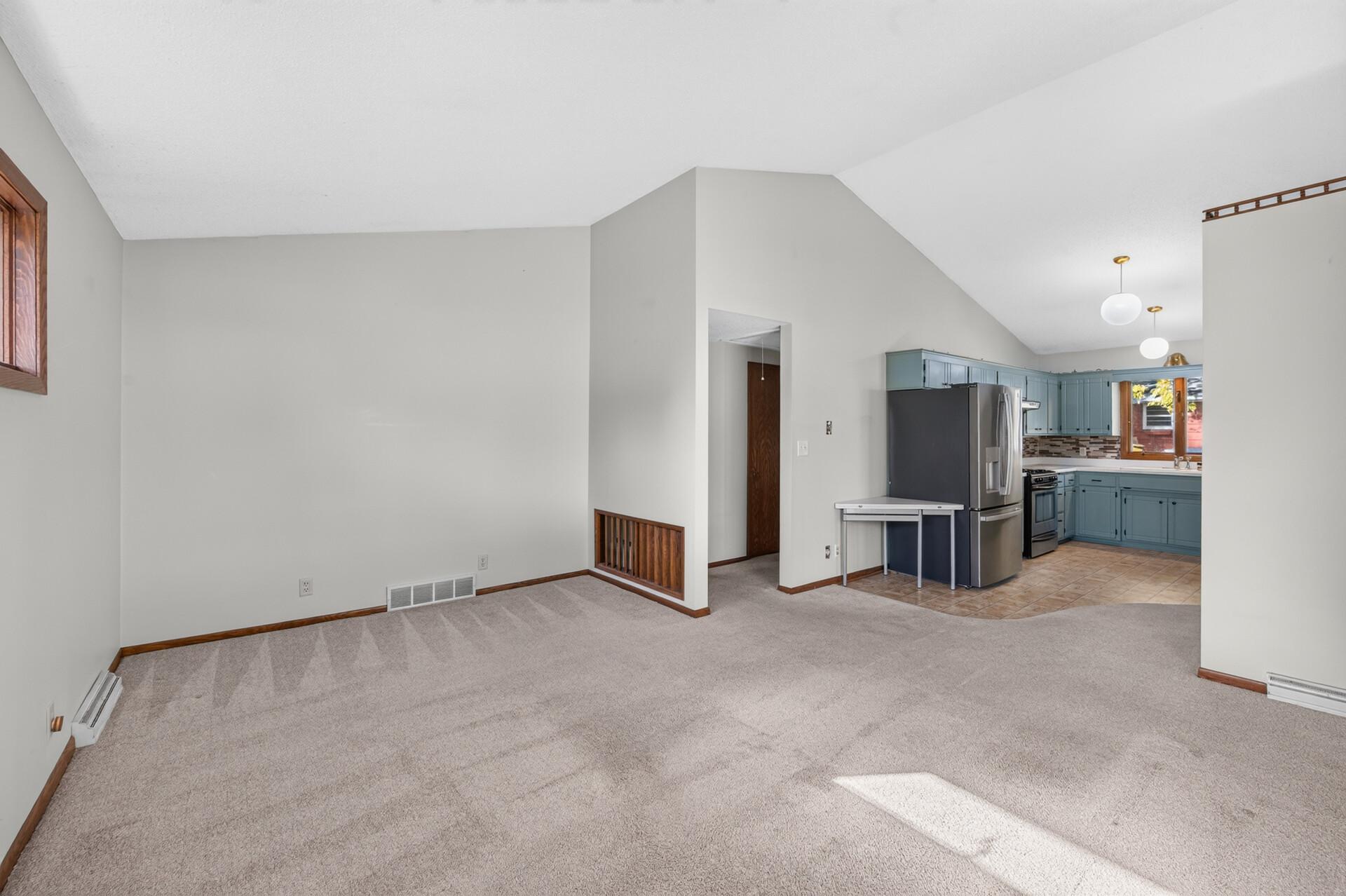 View of Residential at 2621 Mcknight Road, North Saint Paul MN 55109, North Saint Paul (15 of 30) - Mike Wilen | Minnesota Team Real Estate