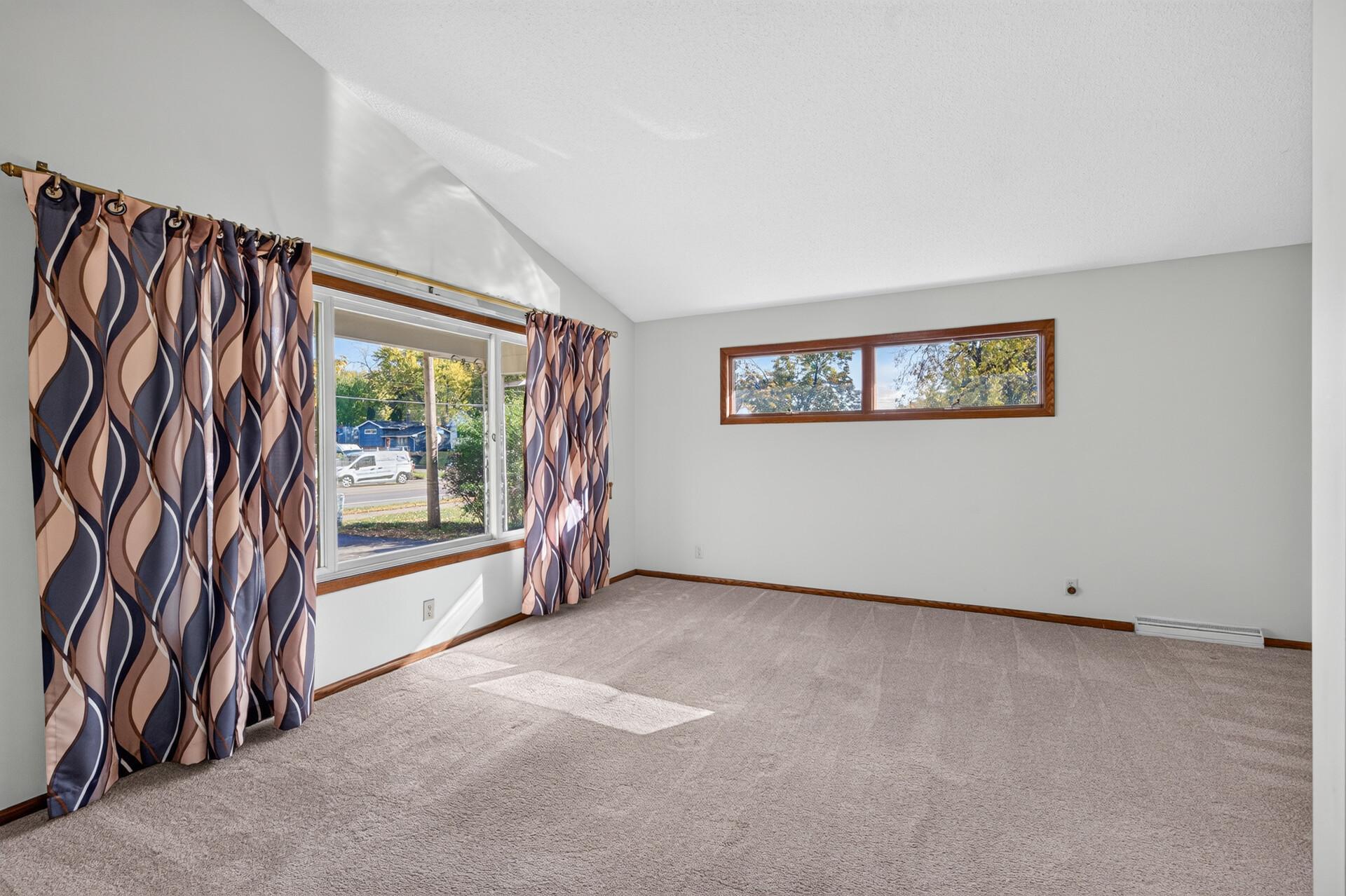 View of Residential at 2621 Mcknight Road, North Saint Paul MN 55109, North Saint Paul (13 of 30) - Mike Wilen | Minnesota Team Real Estate