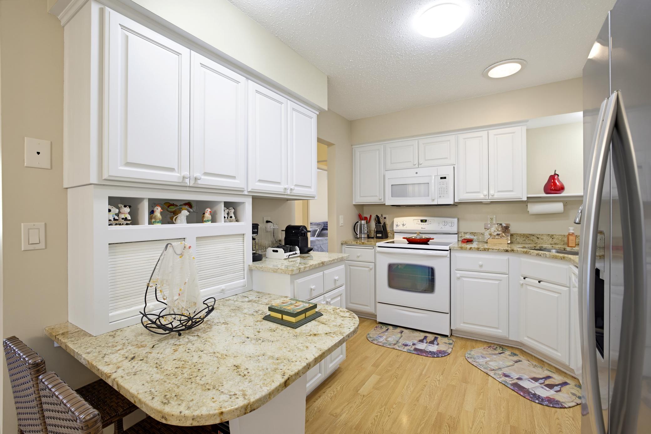 View of Residential at 5593 Donegal Drive, Shoreview MN 55126, Shoreview (12 of 27) - Mike Wilen | Minnesota Team Real Estate