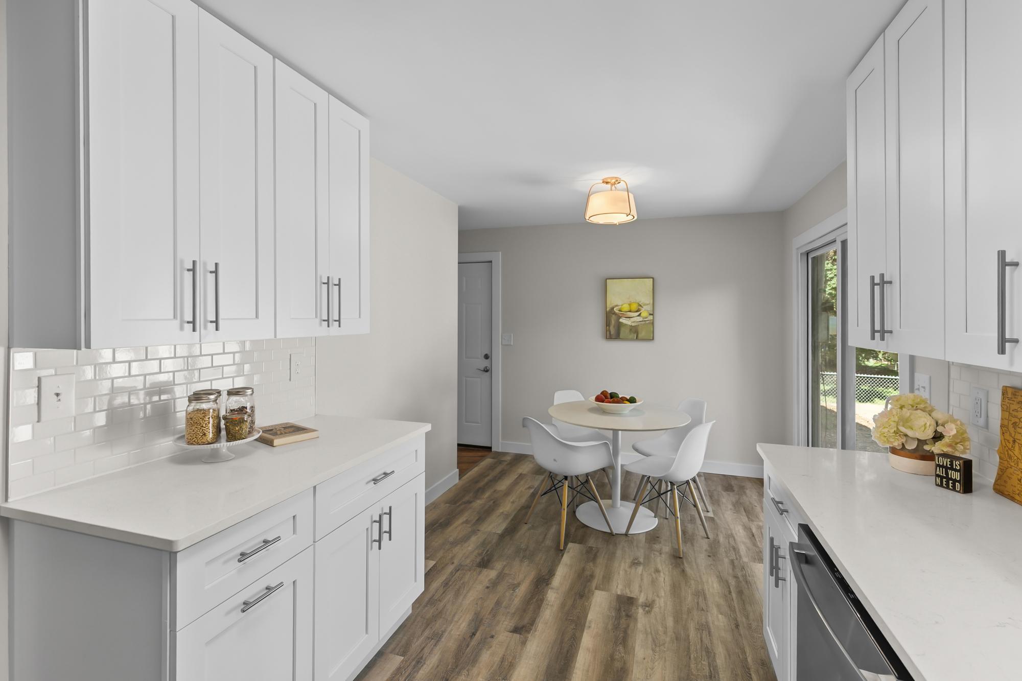 View of Residential at 2566 Beacon Street, Roseville MN 55113, Roseville (13 of 27) - Mike Wilen | Minnesota Team Real Estate