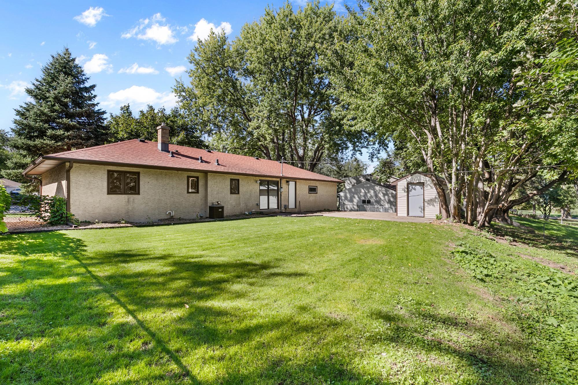 View of Residential at 2566 Beacon Street, Roseville MN 55113, Roseville (26 of 27) - Mike Wilen | Minnesota Team Real Estate