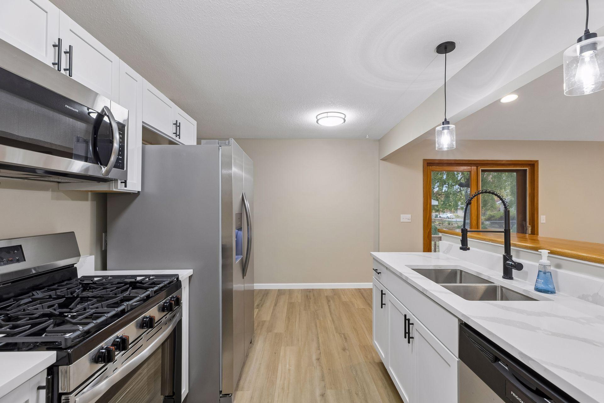 View of Residential at 6533 Wyoming Avenue, Brooklyn Park MN 55428, Brooklyn Park (22 of 70) - Mike Wilen | Minnesota Team Real Estate