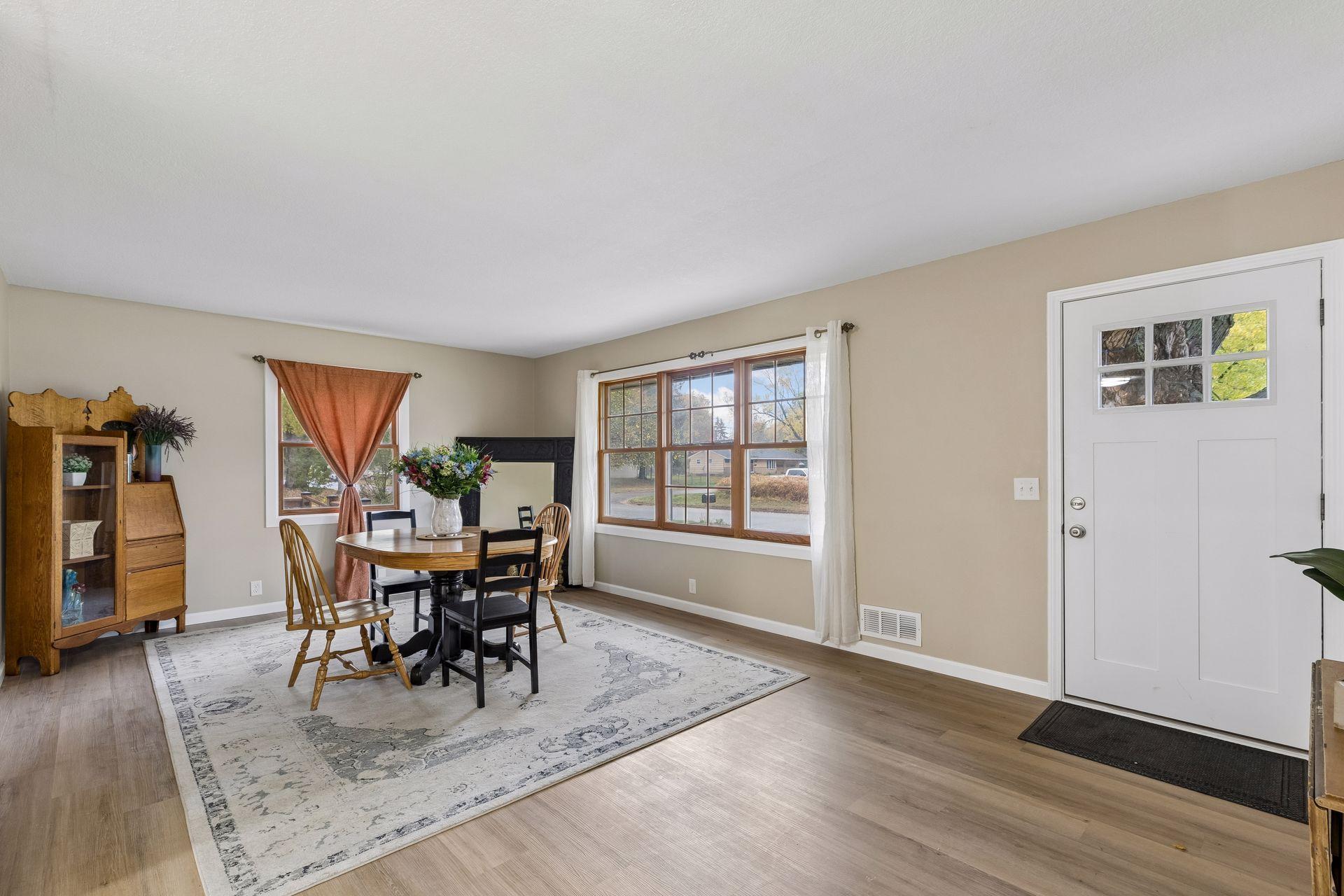 View of Residential at 6533 Wyoming Avenue, Brooklyn Park MN 55428, Brooklyn Park (11 of 70) - Mike Wilen | Minnesota Team Real Estate