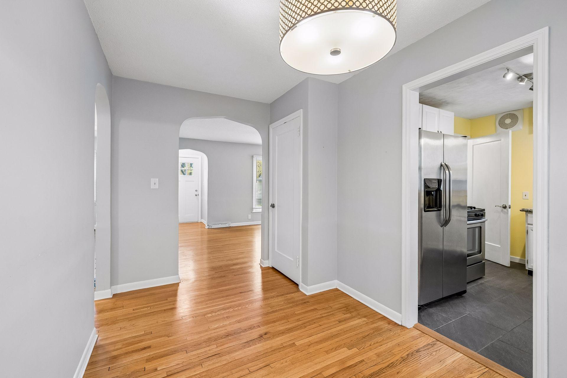 View of Residential at 3328 Alabama Avenue, Saint Louis Park MN 55416, Saint Louis Park (75 of 105) - Mike Wilen | Minnesota Team Real Estate
