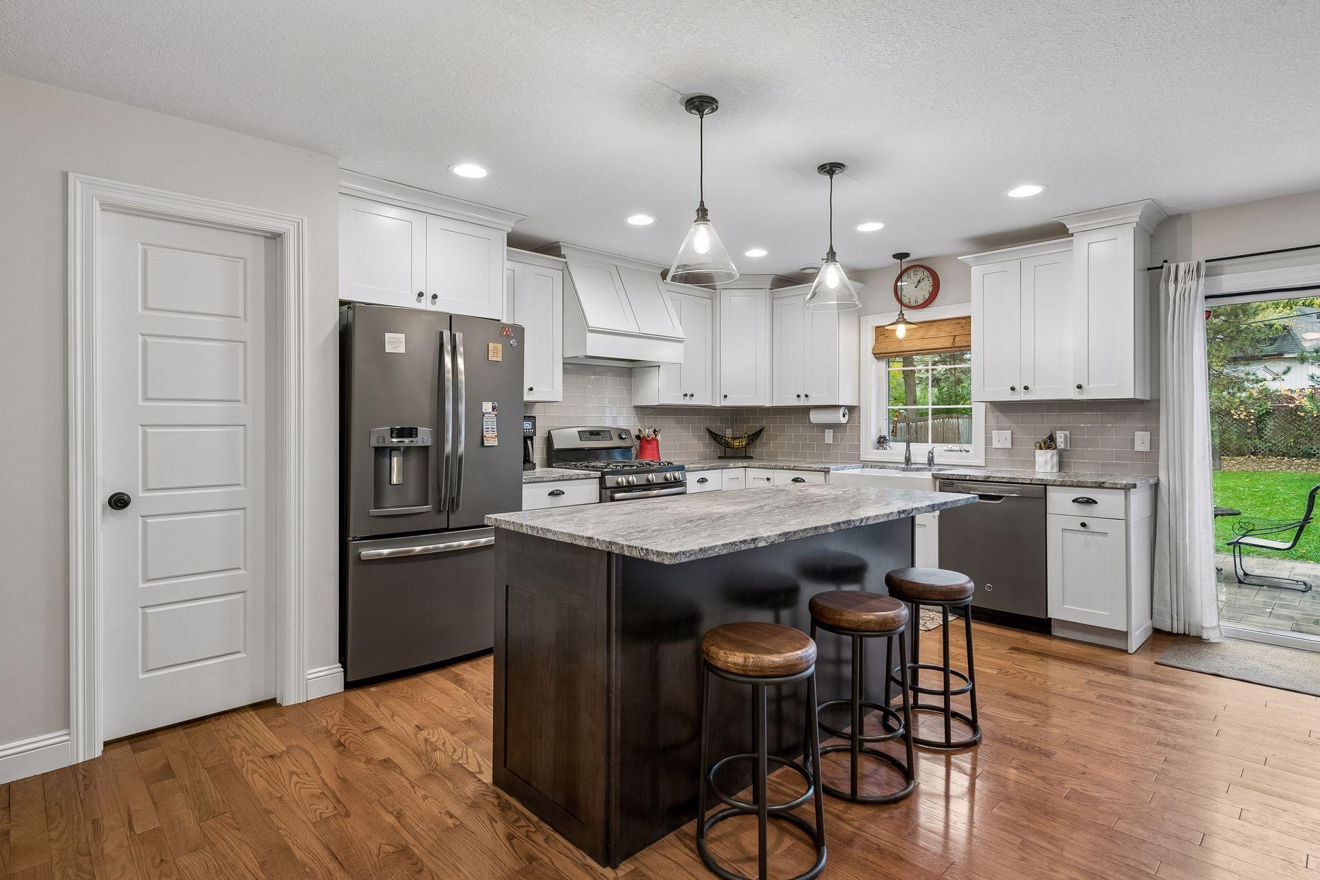 View of Residential at 3328 Alabama Avenue, Saint Louis Park MN 55416, Saint Louis Park (23 of 105) - Mike Wilen | Minnesota Team Real Estate